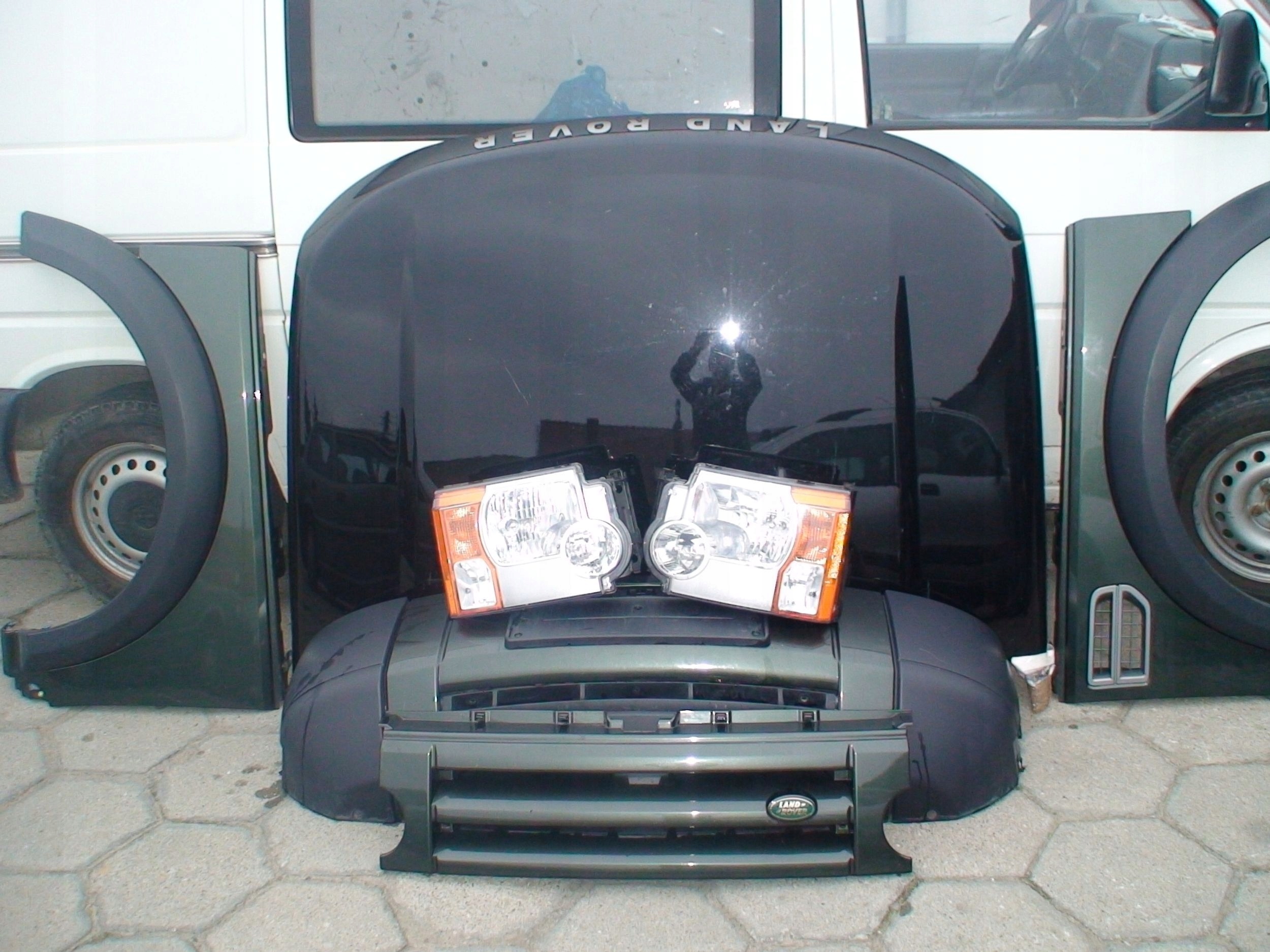 LAND ROVER Discovery 3 - LR3 антенна 18C955