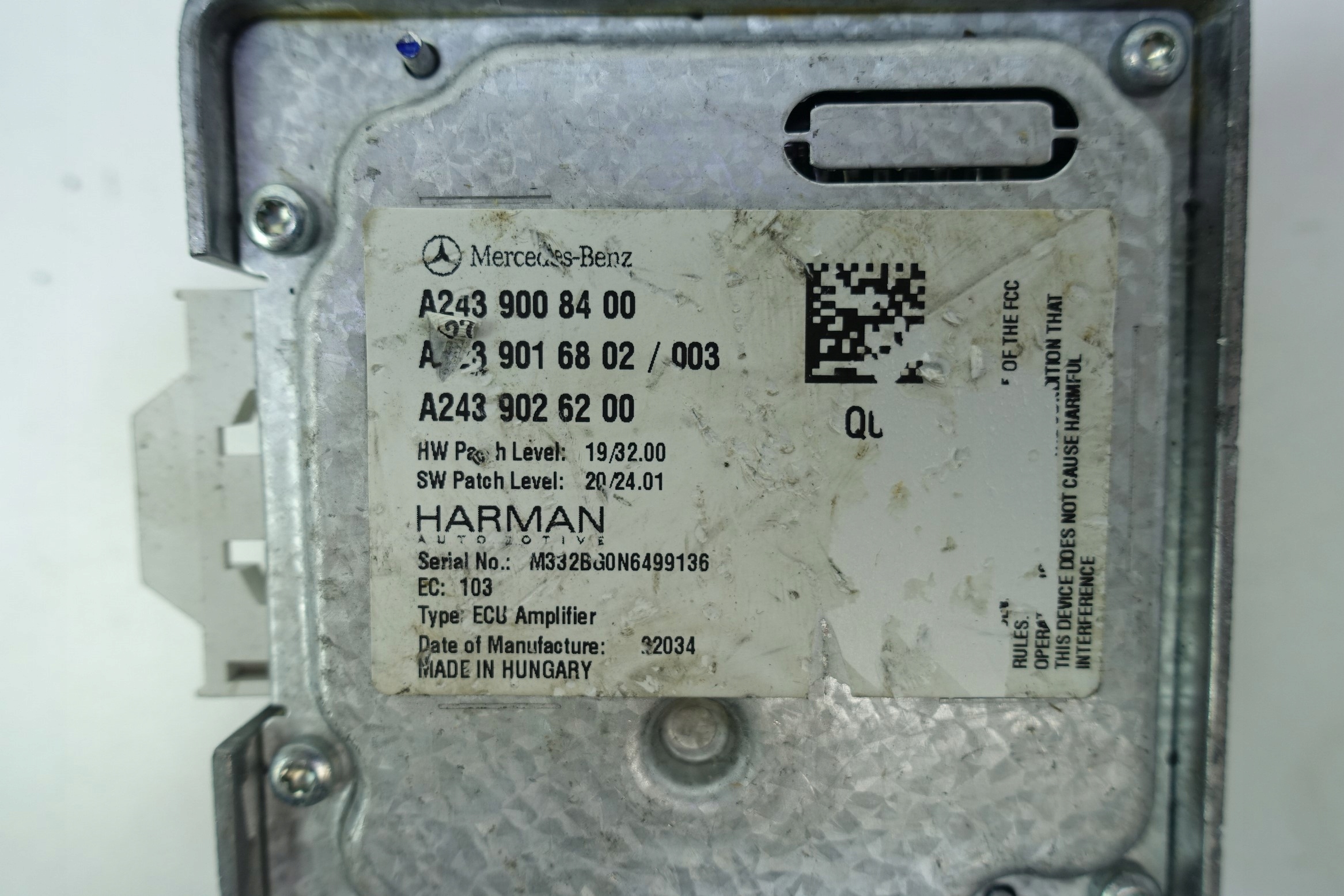 amplifier HARMAN MERCEDES W223 W447 A2439008400