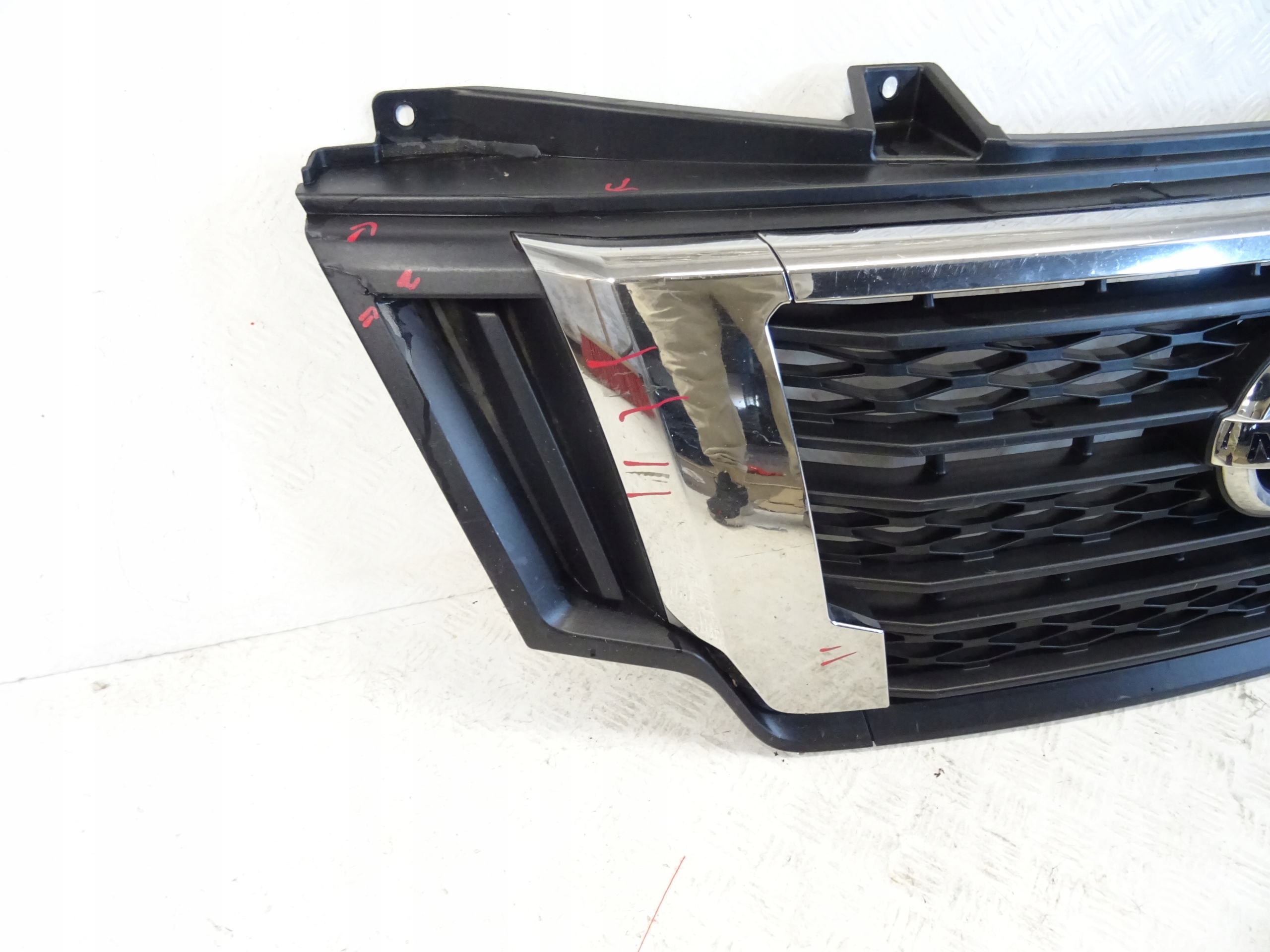 grill grille front front NISSAN NV400 LIFT 62310-8169R