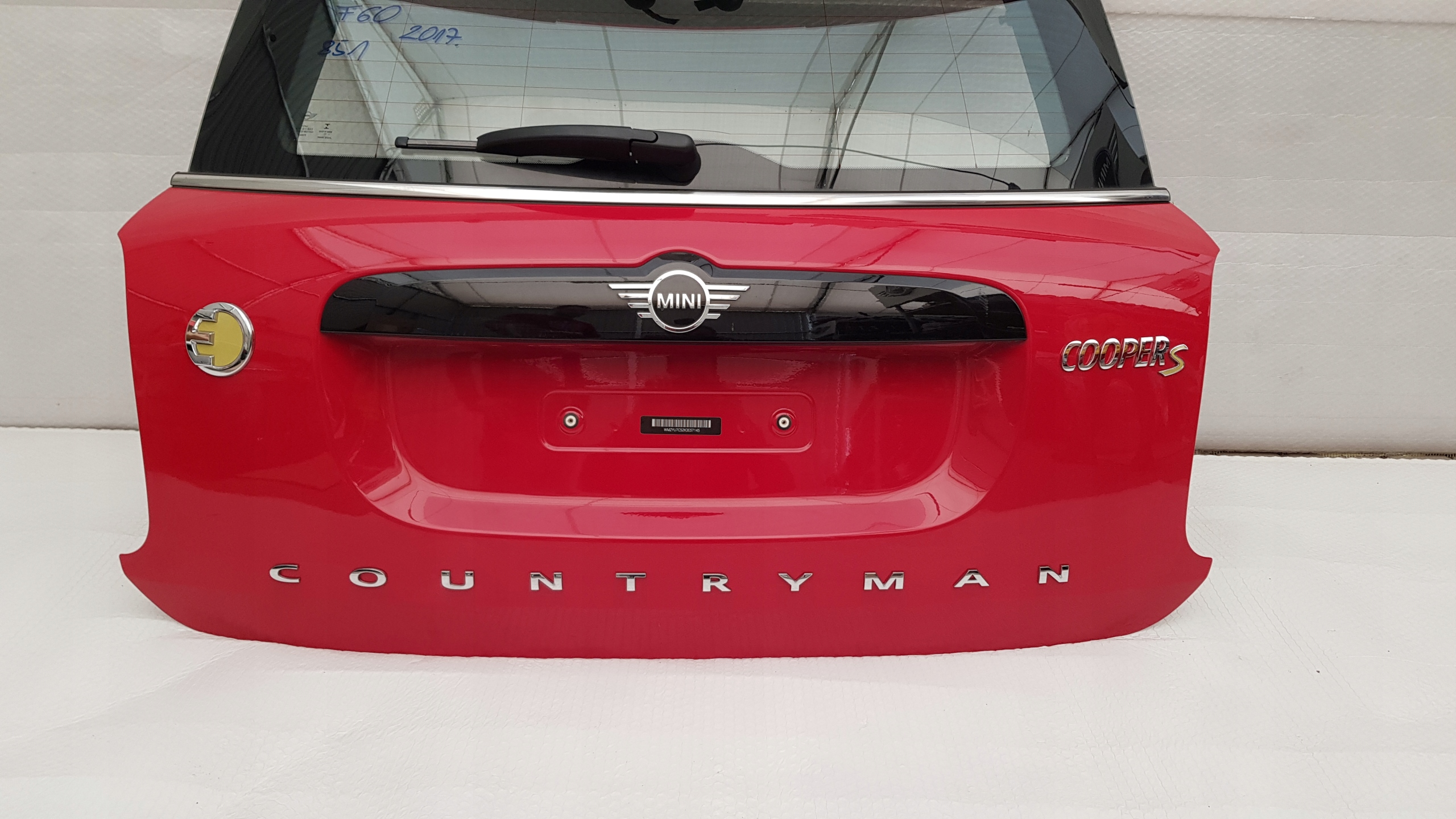 KLAPA TYLNA MINI COUNTRYMAN II F60 851 2017 SE Typ samochodu Samochody osobowe