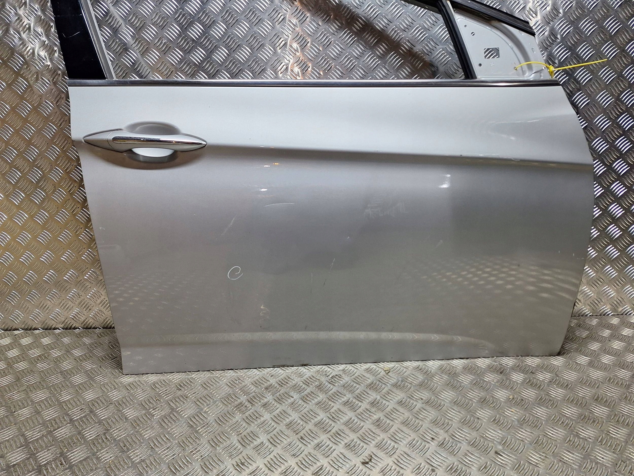 door right front HYUNDAI i40 11-19 complete