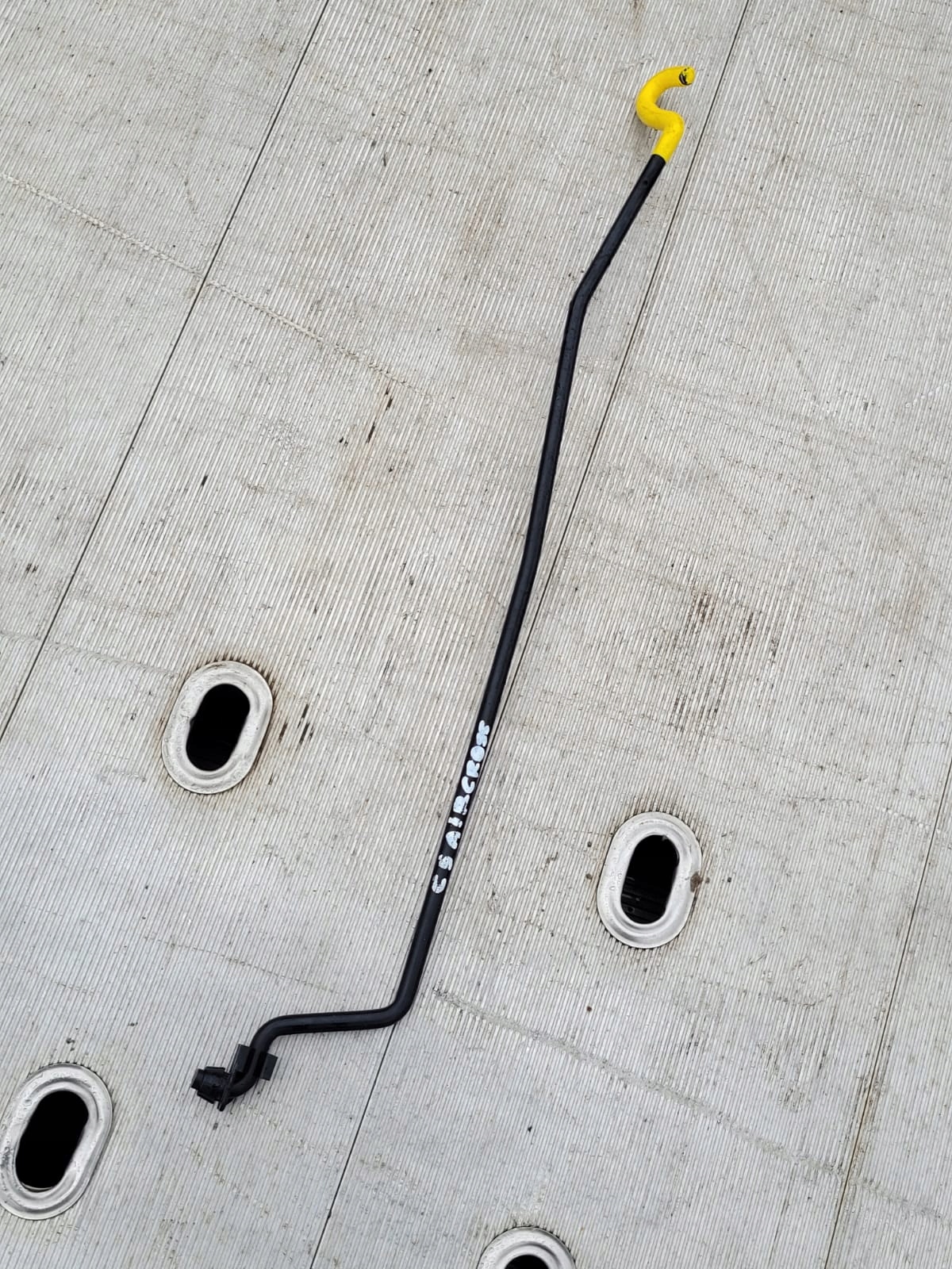 Citroen C5 Aircross капот