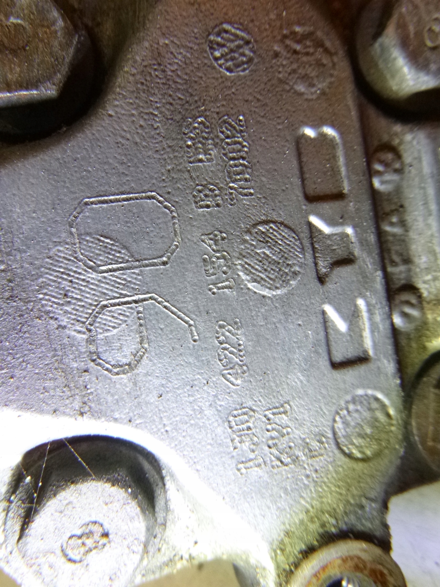 servo pump VW Bora 2.0 AQY 99r. 90 BAR