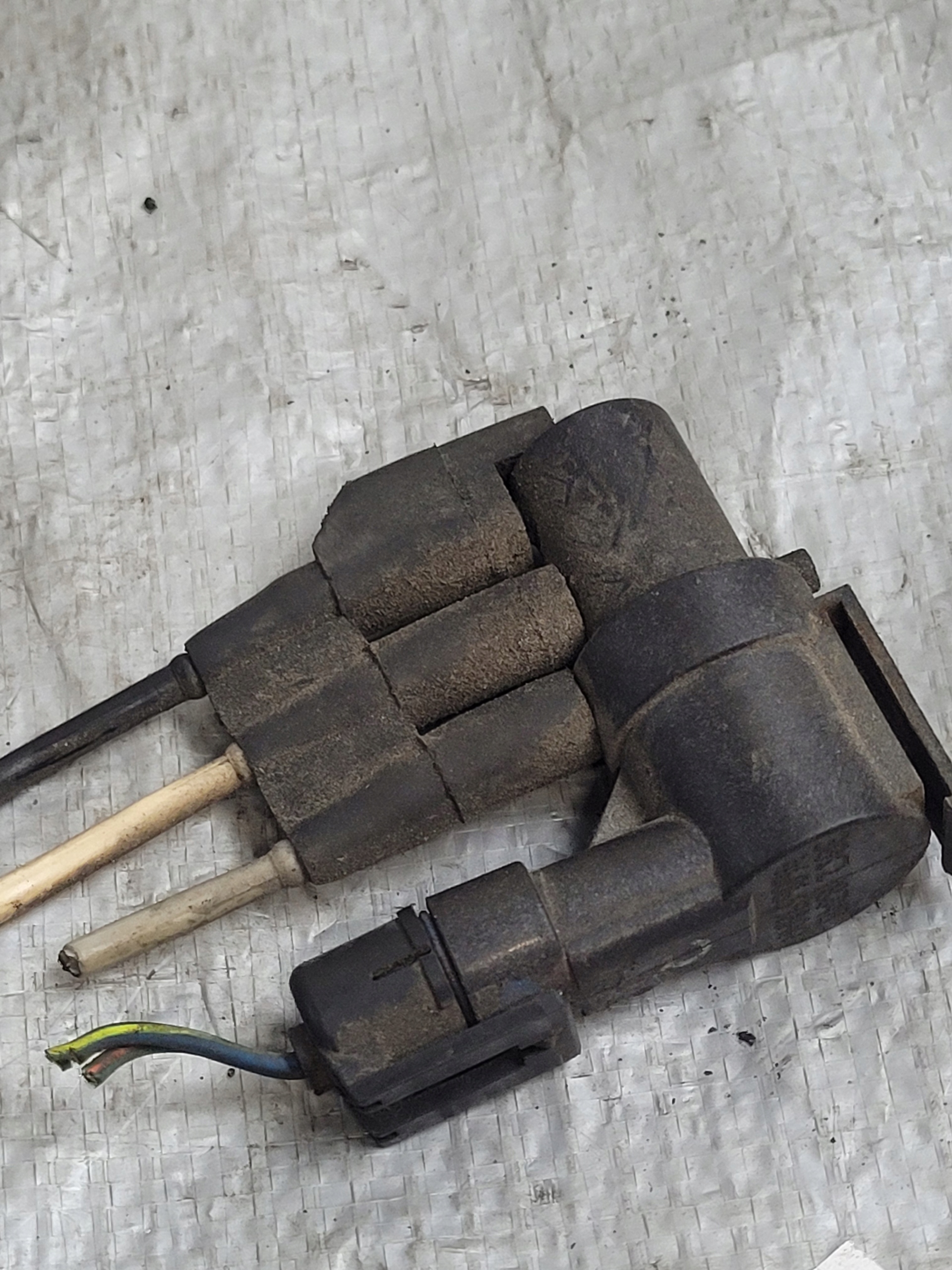valve vacual OE 4606596AA PT CRUISER 2.4B TURBO