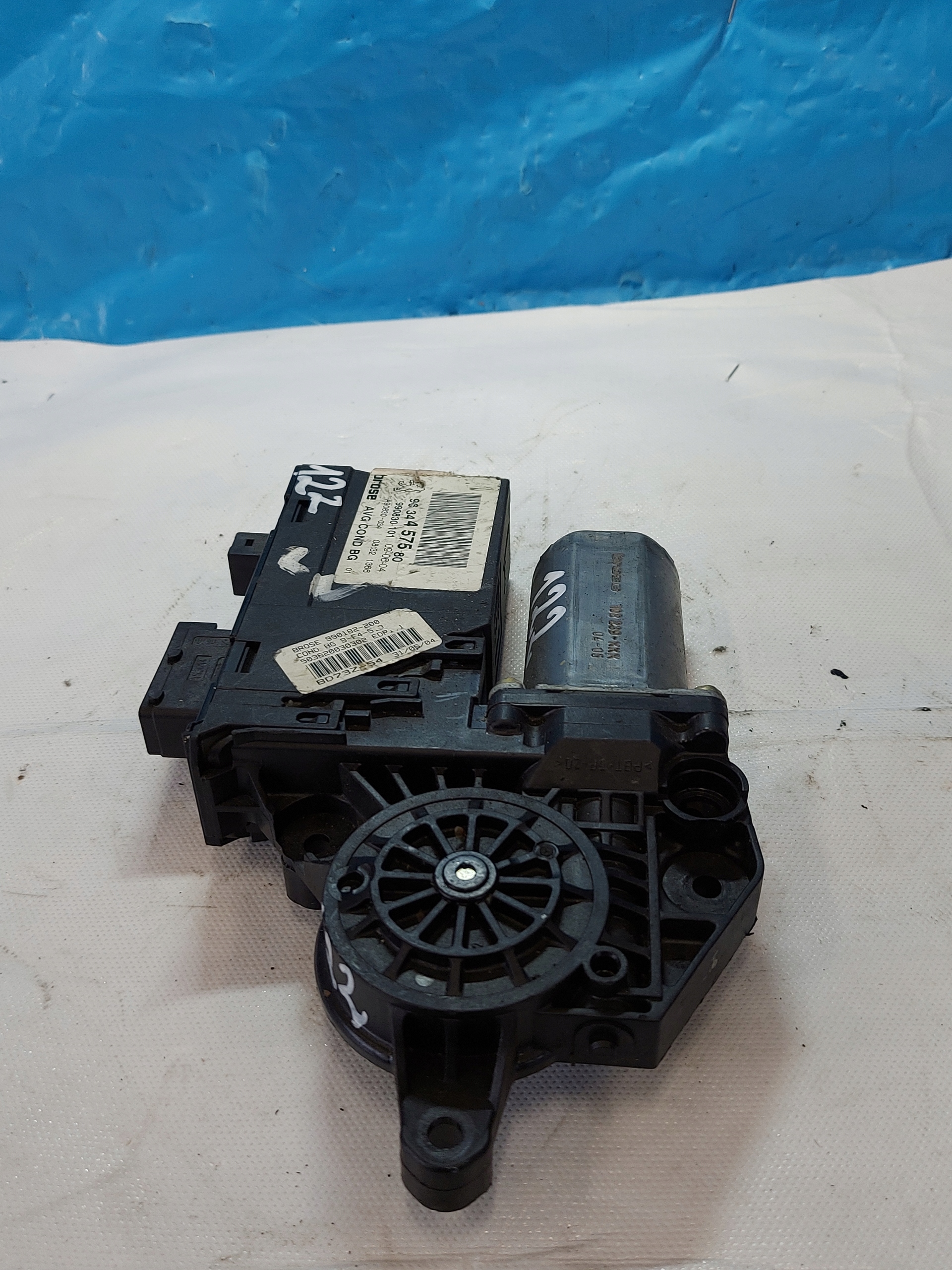 engine lifting windows PEUGEOT 307 9634457580 left front