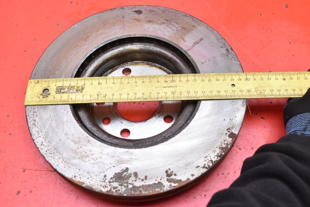 disc brake front VOLVO V40 2 II 2.0 T2 122 KM 12-16
