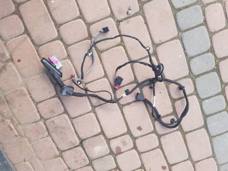 bundle instalacji door Opel Insignia 22812333