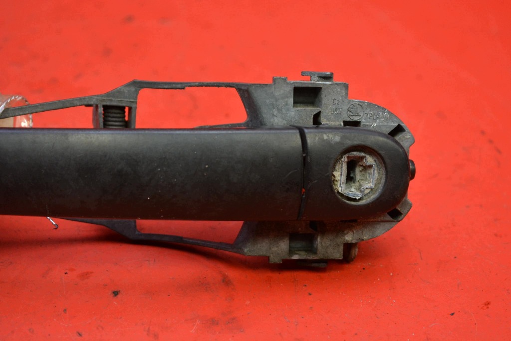handle left front front black 1K0837207 SKODA OCTAVIA 2 II 04-08