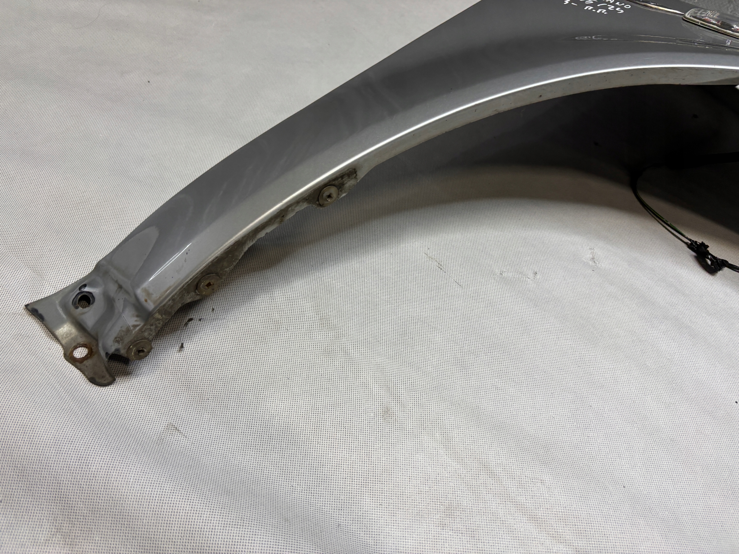 fender right front Nissan Murano Z50 k: K23