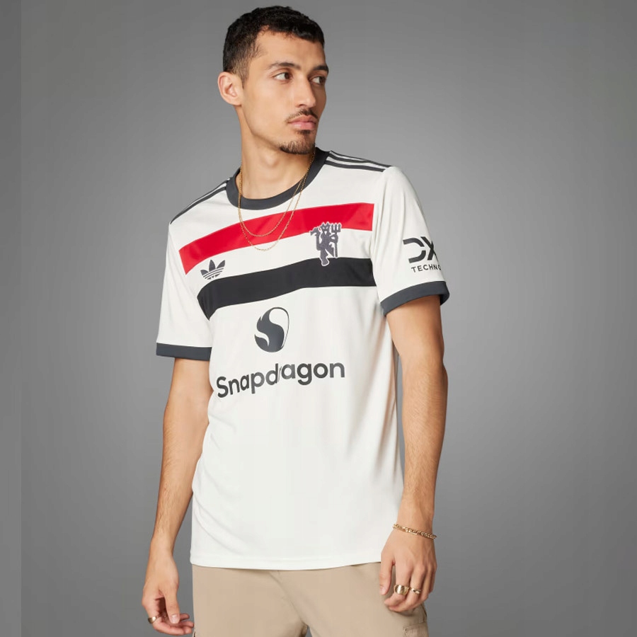 Tričko adidas Manchester United Třetí Jsy IY7806 bílé L