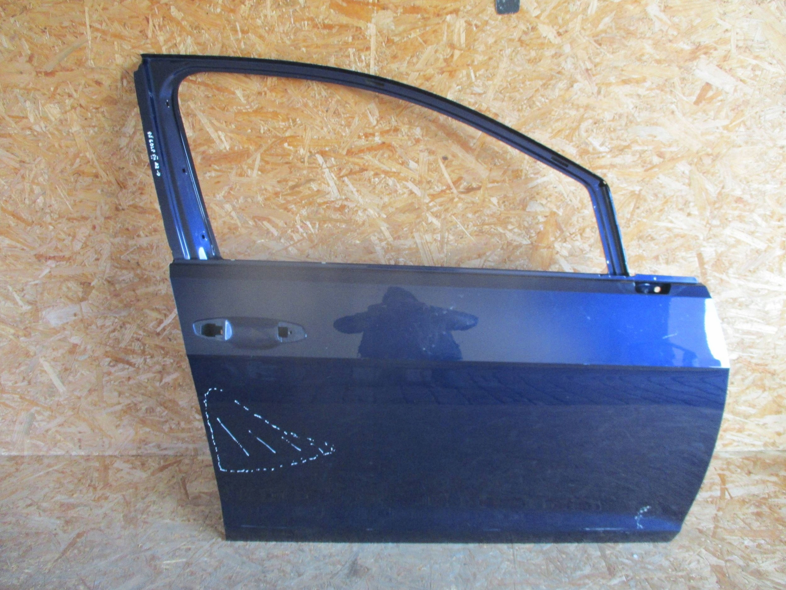 door front front right W GOLF VII 5G4
