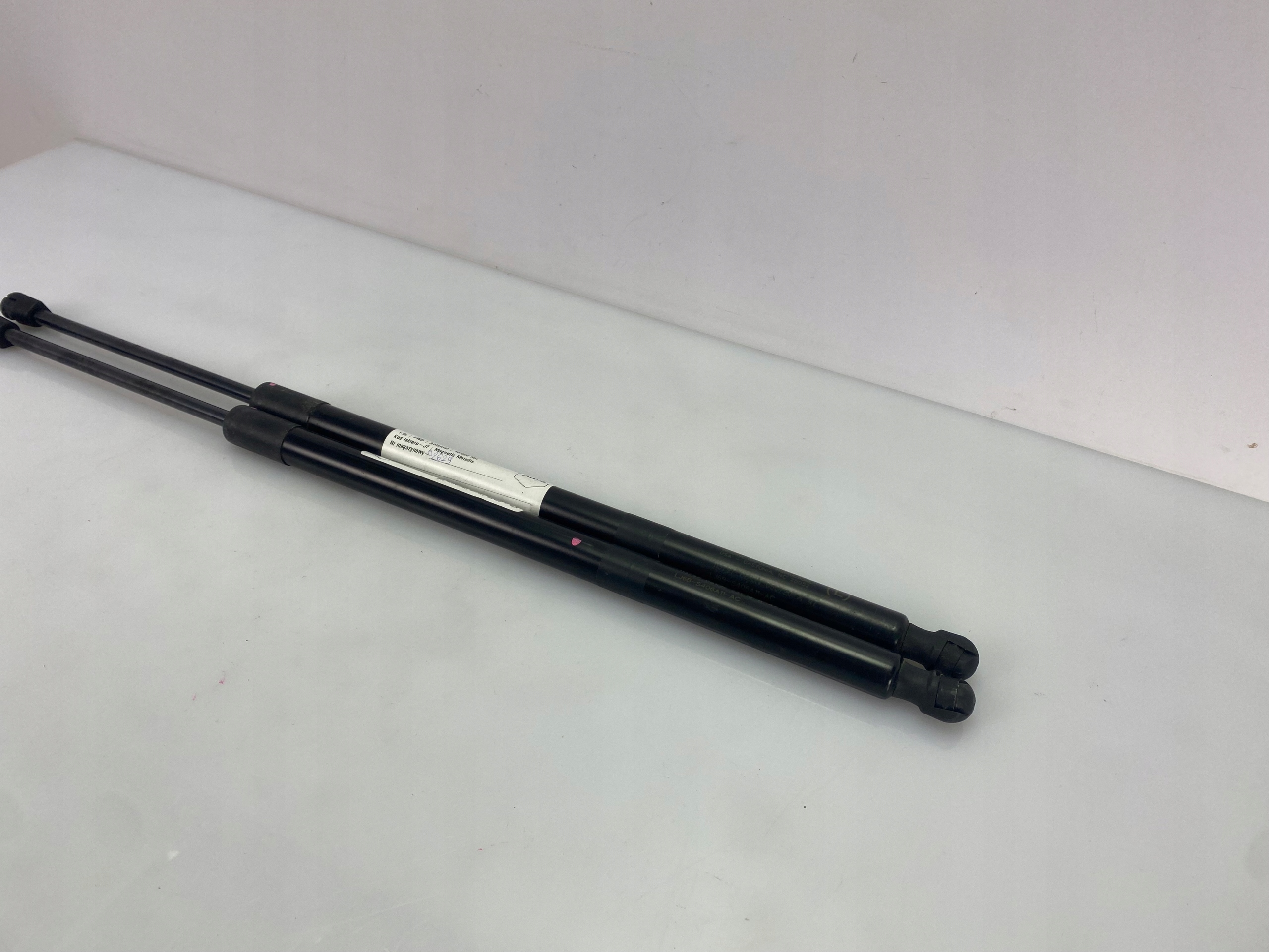 damper shock absorber bonnet boot Ford Kuga MK3 2020+ Escape USA