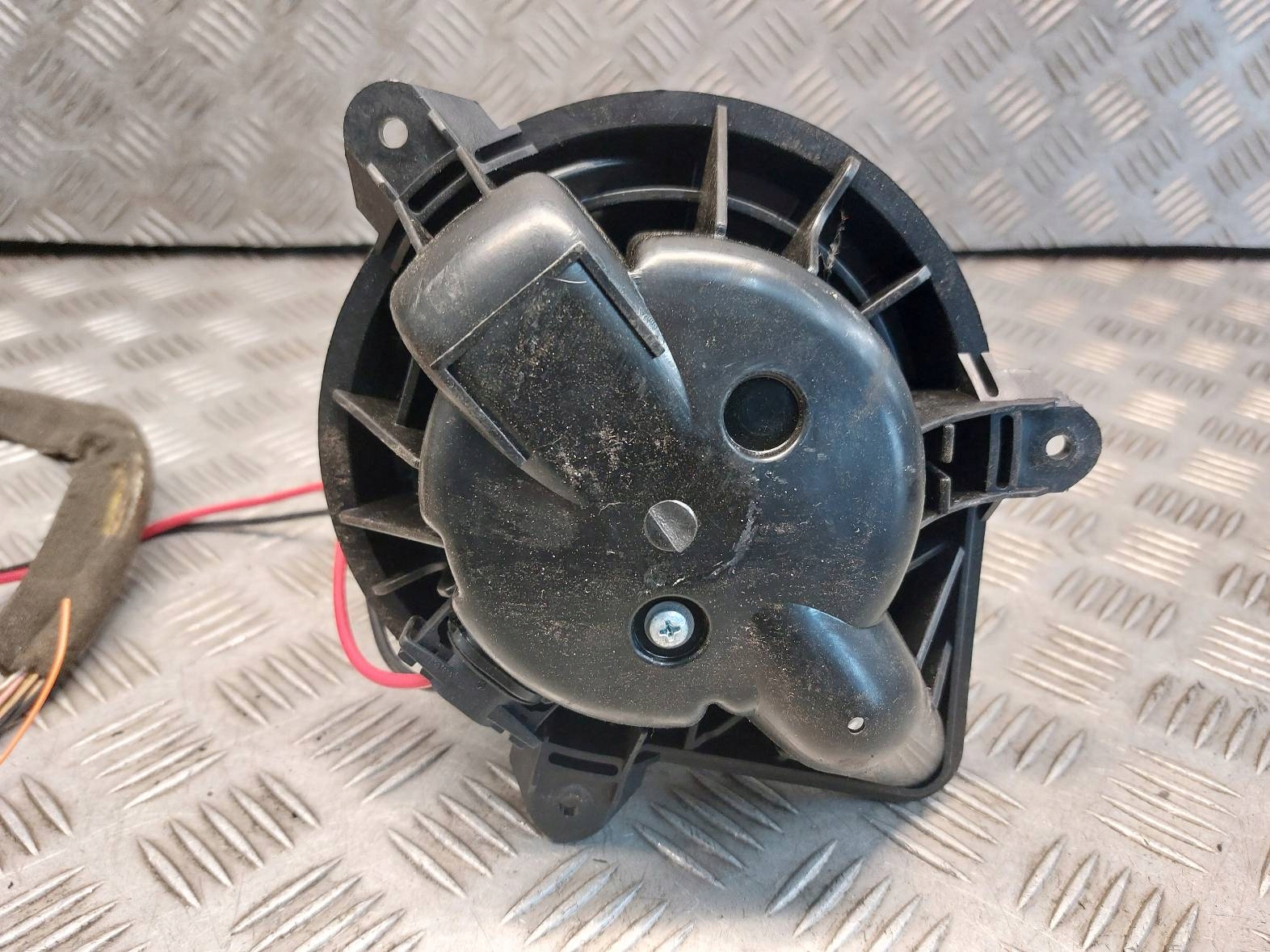 DMUCHAWA WENTYLATOR NAWIEWU + REZYSTOR RENAULT MEGANE SCENIC I LIFT Producent części Renault