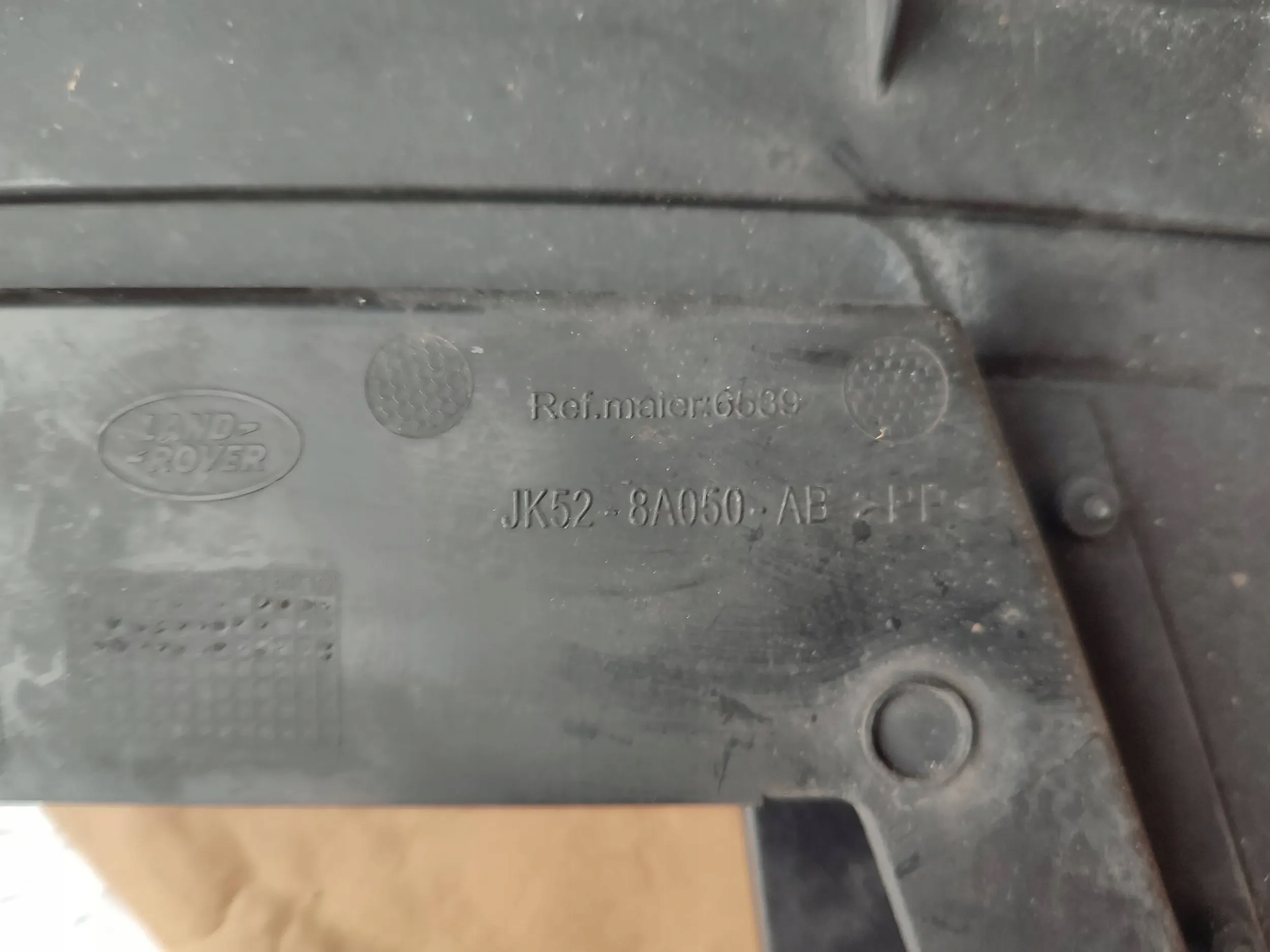 GRILL ATRAPA Land Rover Range Rover vogue L405 2018 LIFT BLACK JK52-8200-CD Wersja Europejska