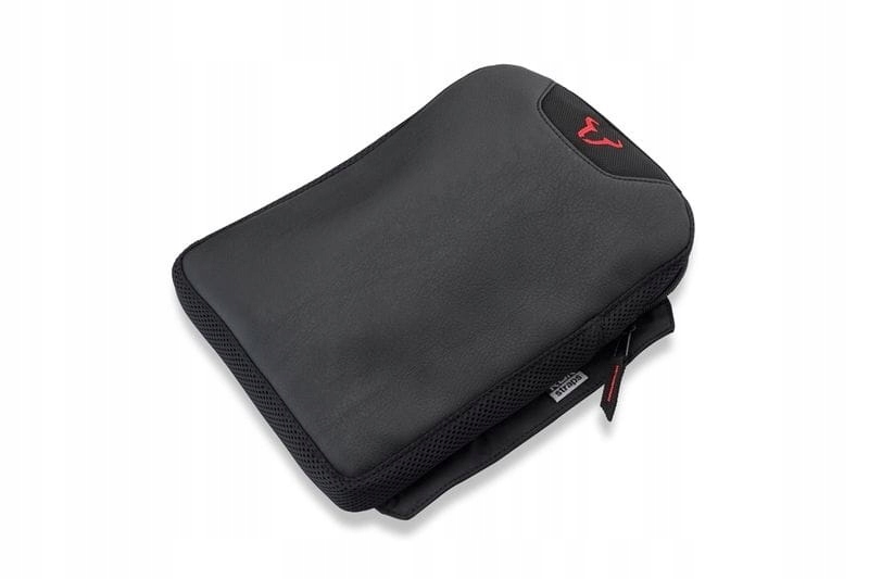 Vankúš Traveller Pillion Sw-motech čierny 22X30CM