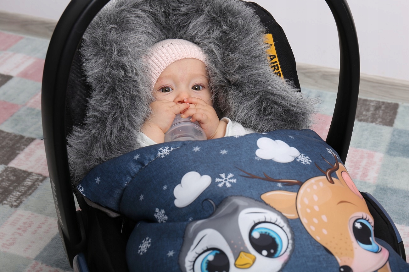 ŚPIWOREK DO WÓZKA SANEK GONDOLI OCIEPLANY Z FUTERKIEM PREMIUM BABYMAM Szerokość produktu 45 cm