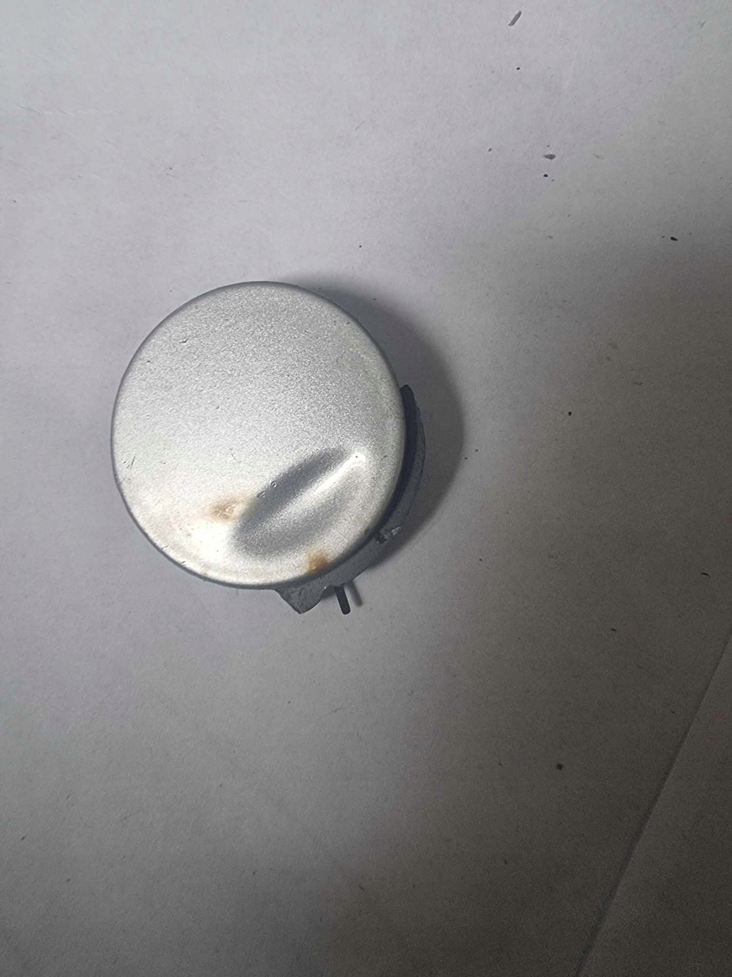 OPEL VECTRA B -> Abschleppöse der Stoßstange vorne