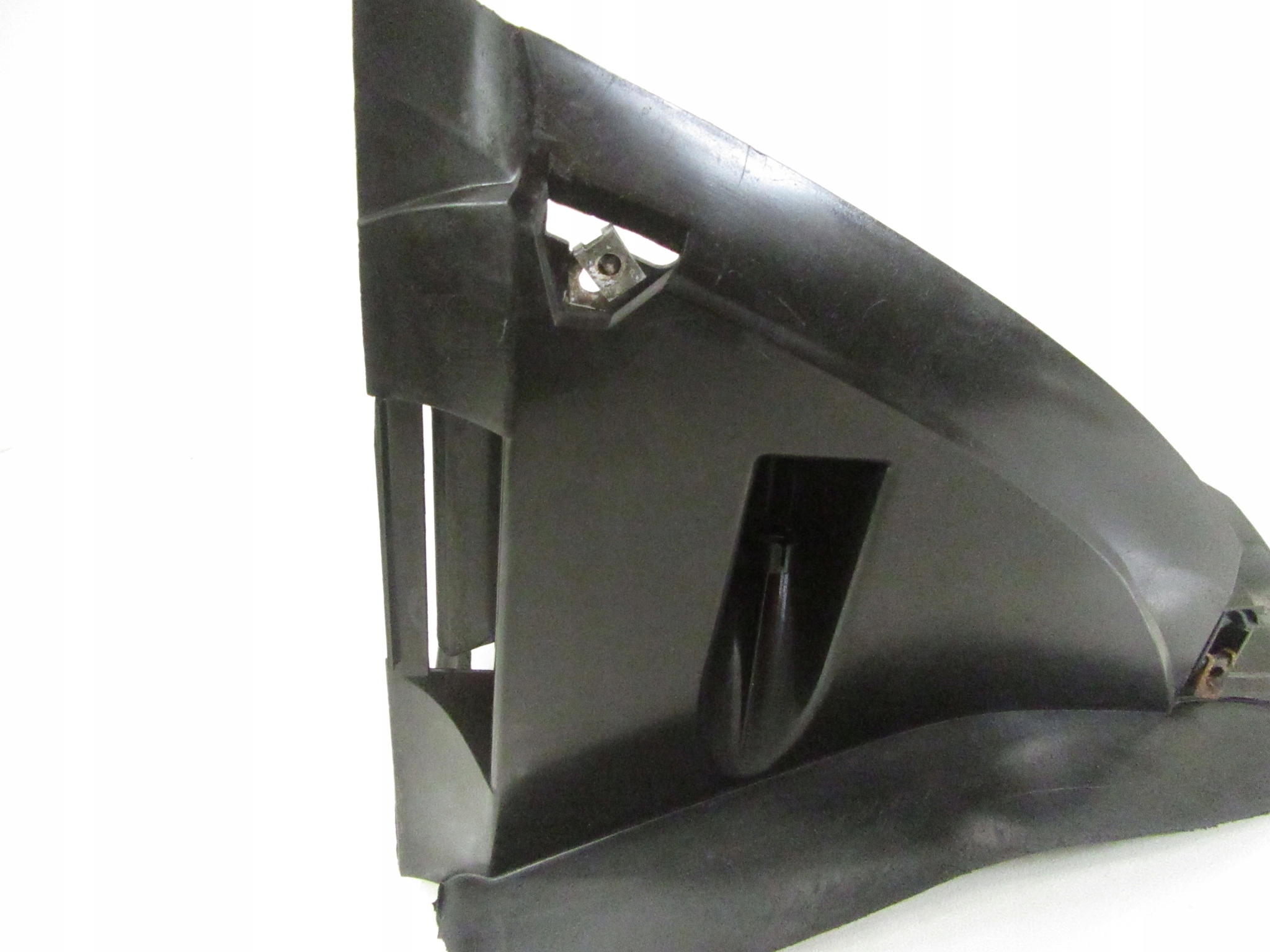 mudguard left front cover wheels BMW 3 e46 sedan KOMBI 8193811