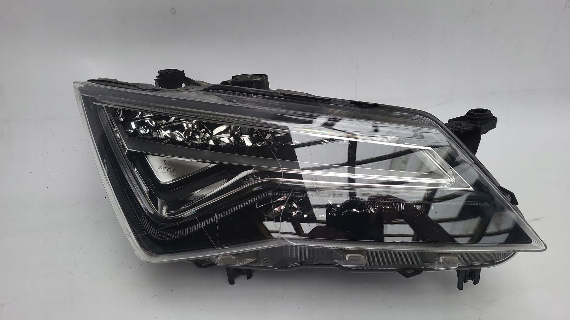 SEAT ATECA 16- light right front front FULL LED 576941008F