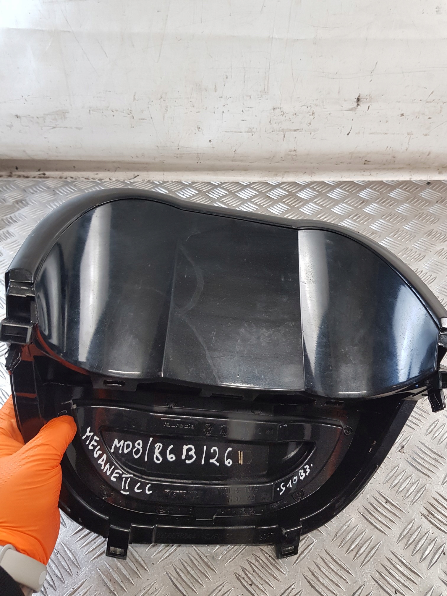 obal DESZEK budíku 8200078844 RENAULT MEGANE II