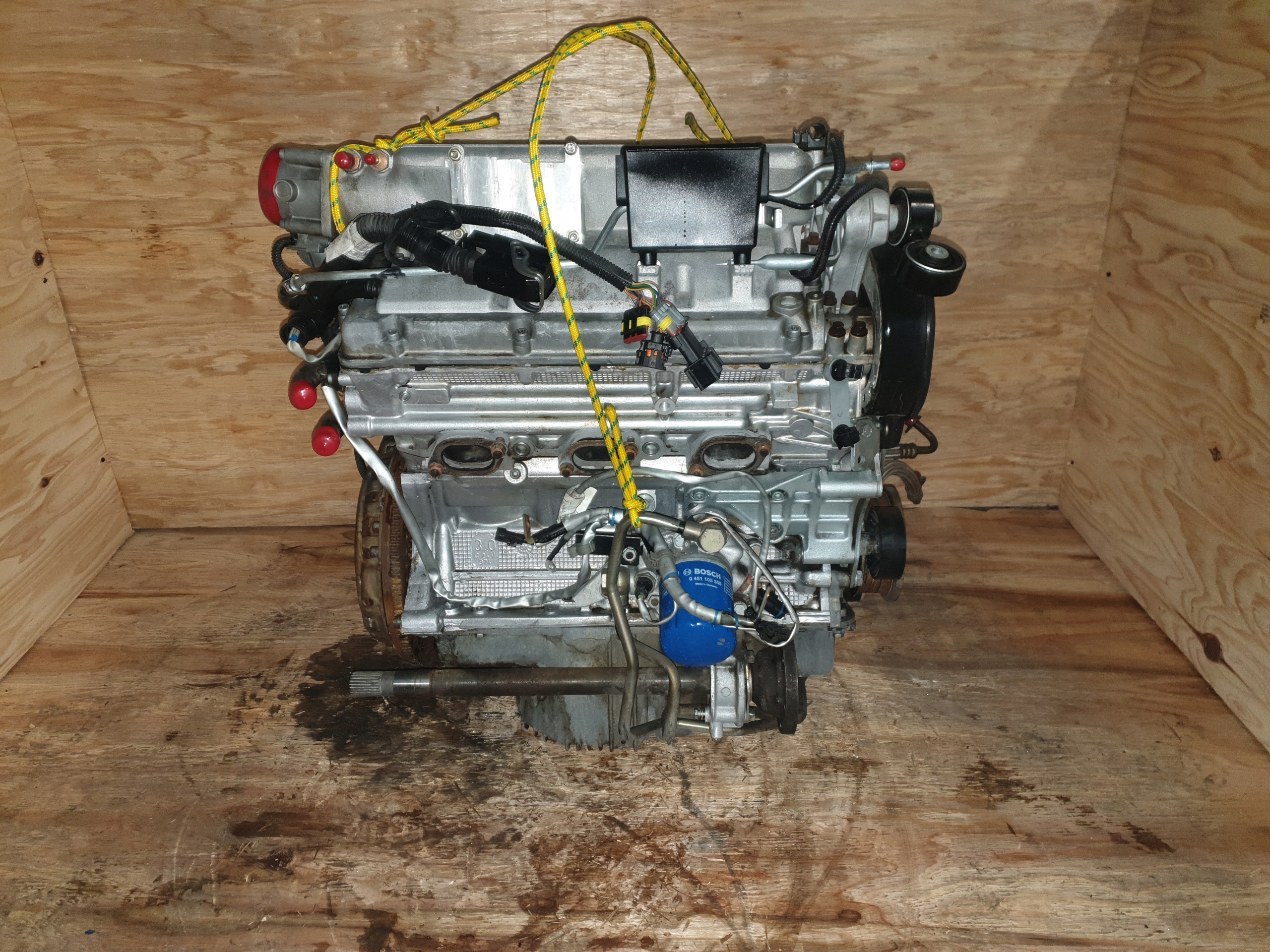 Двигатель ALFA ROMEO 147 156 3.2 932A000 комплект