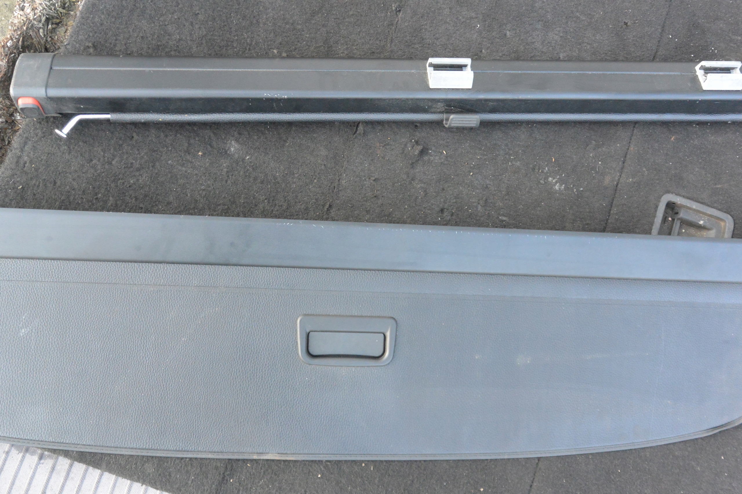 blinds boot black KPL VW PASSAT B6