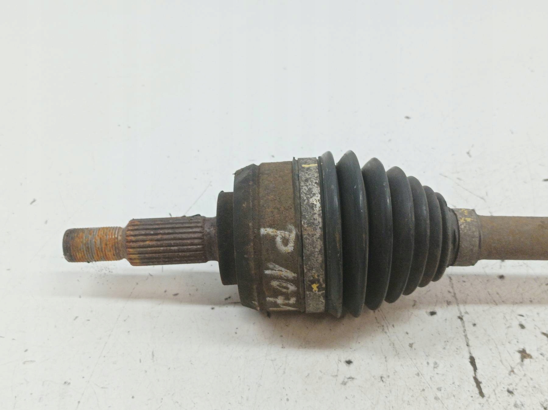 semi-axis right front 1.5 DCI 391006777R Renault Scenic III (2009- )