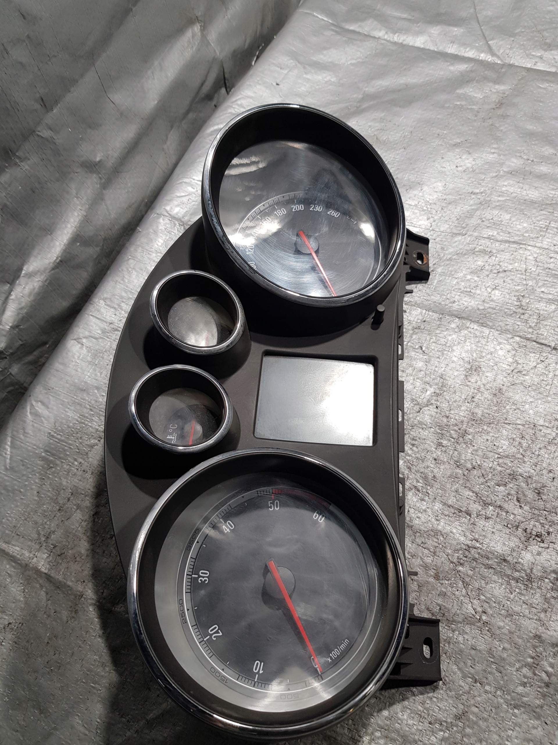 dials dials EU 13327313 OPEL INSIGNIA 2.0 CDTI