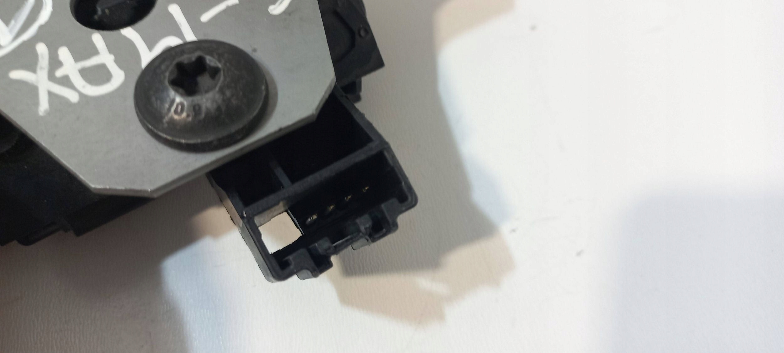 Ford C-MAX II Schloß heckklappe 8M51R442A66DC (1)