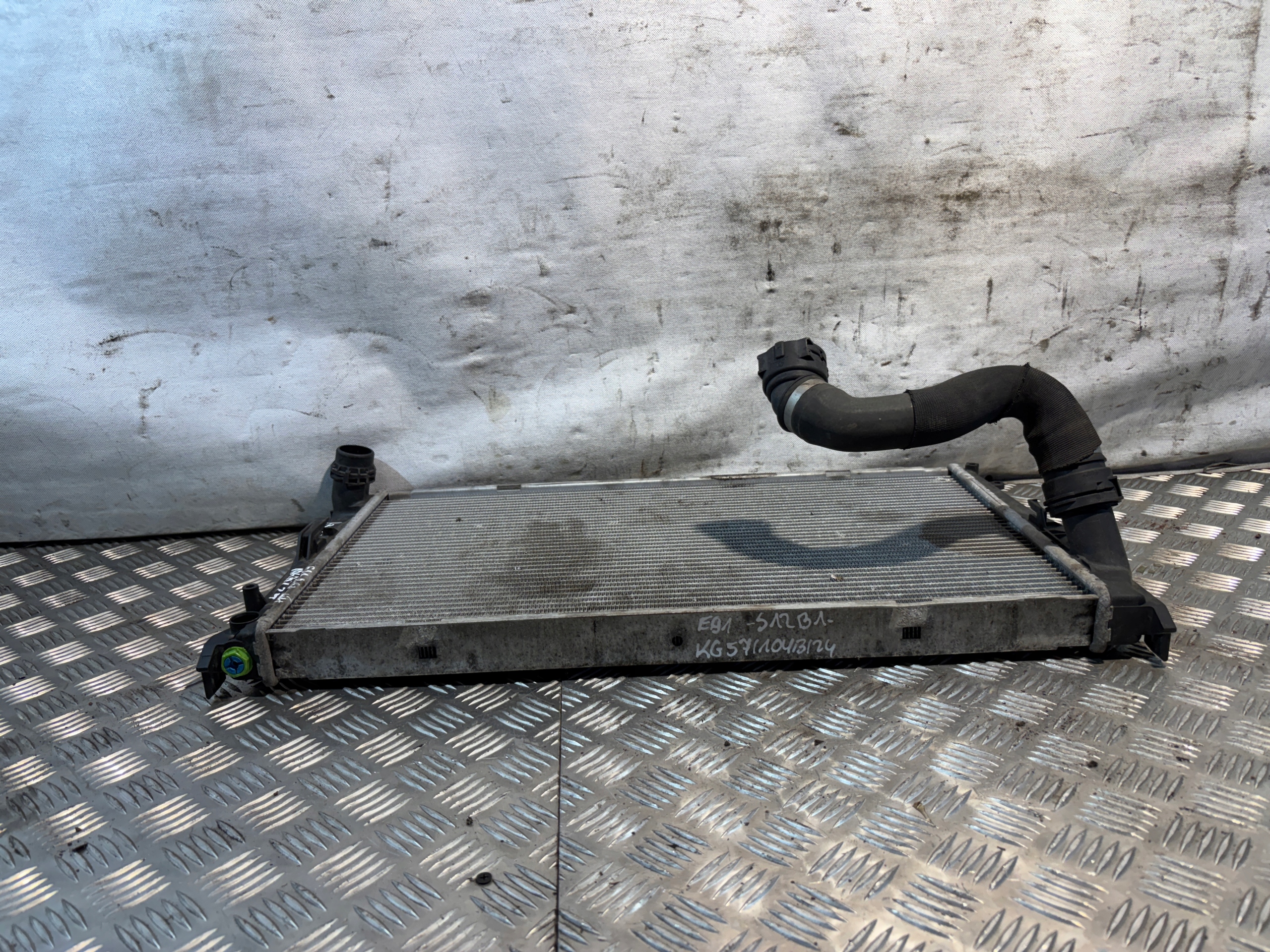 water cooler BMW E91 lift 2,0B N43B20A 7788903