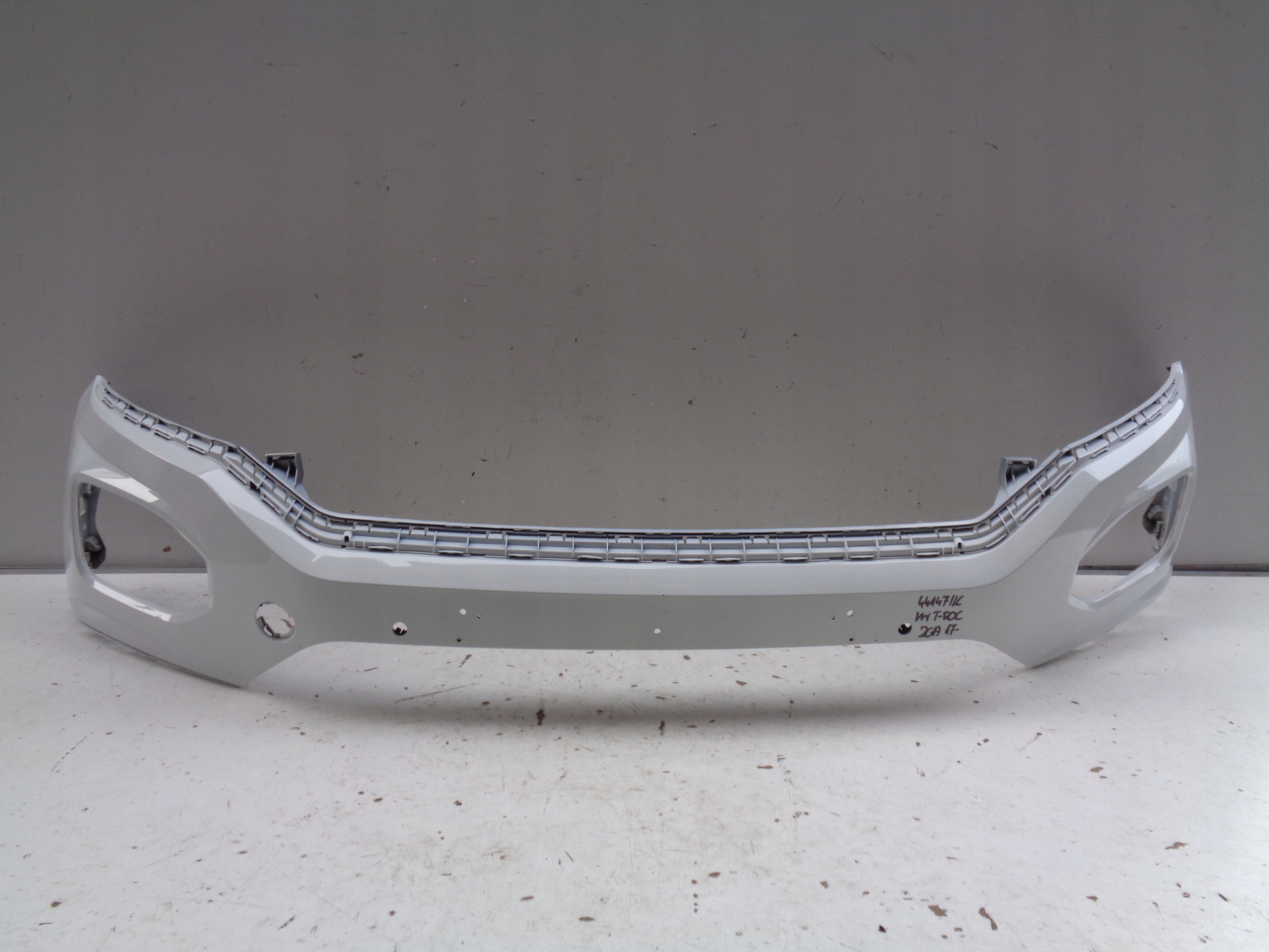 FRONTSTOSSSTANGE VW T-ROC 2GA 17- NR 44147