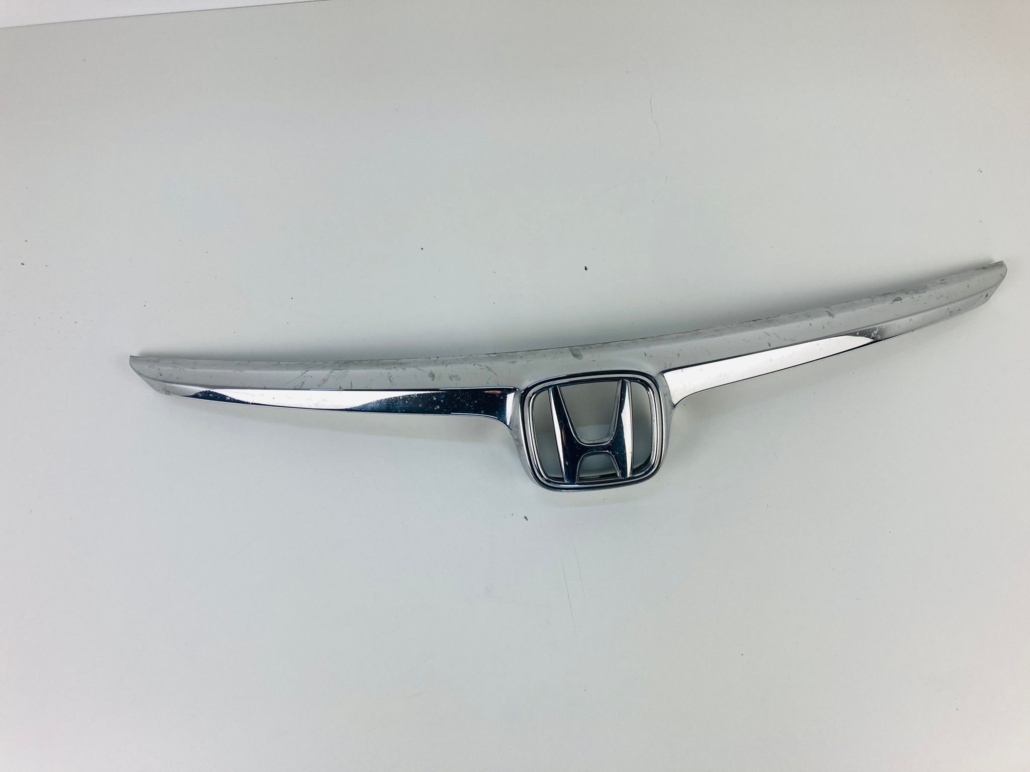 HONDA JAZZ Grille CHROM Logo