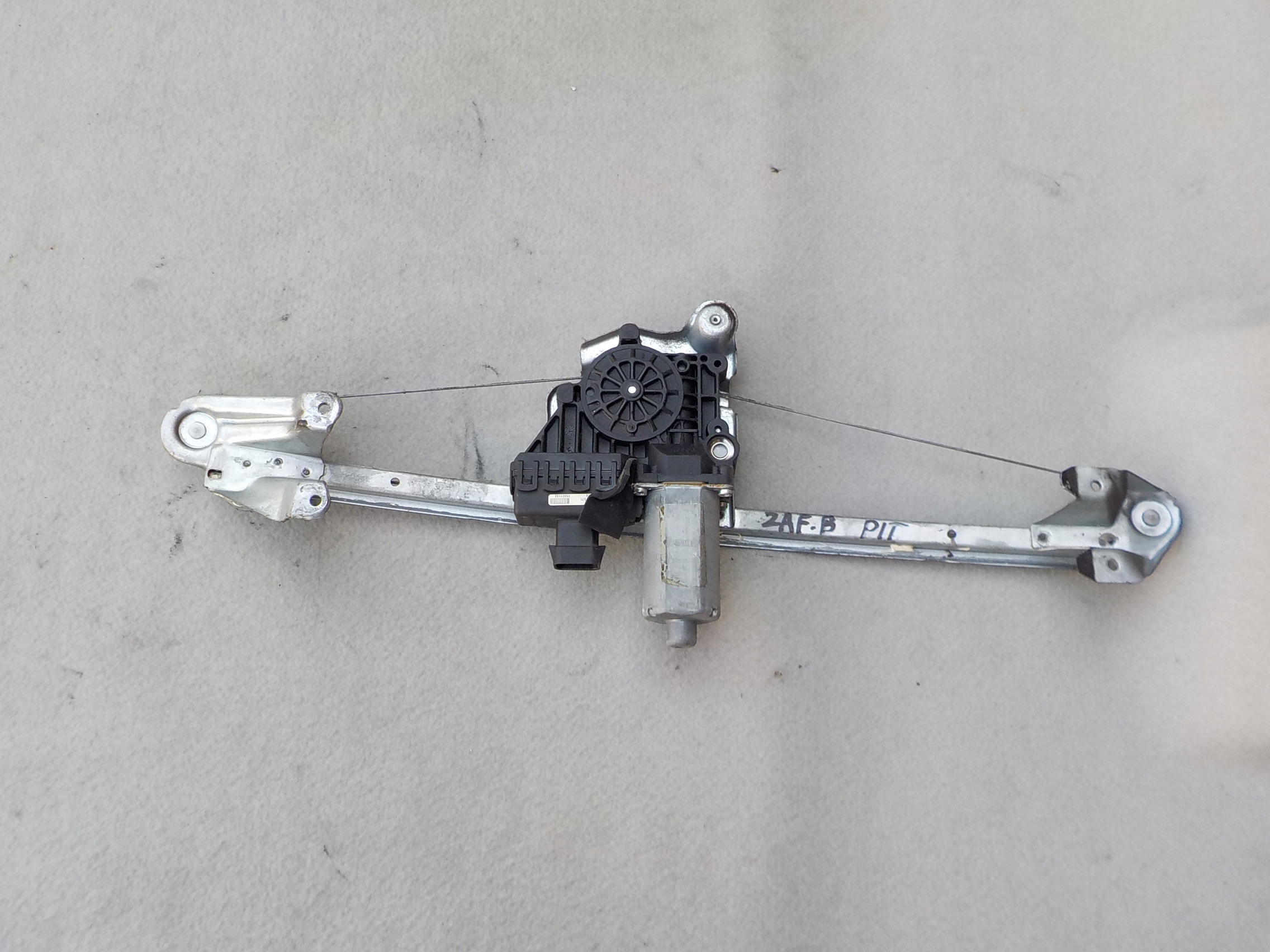 window regulator right rear part opel zafira b 2006r