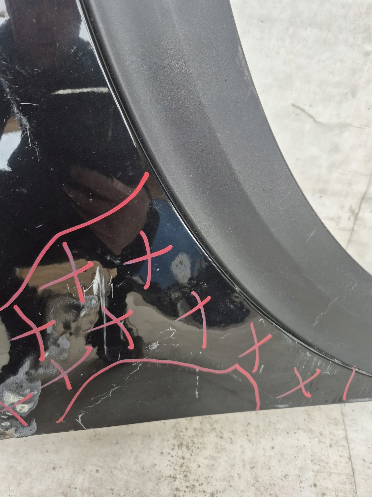 KIA NIRO 16- fender right front front moulding for fender