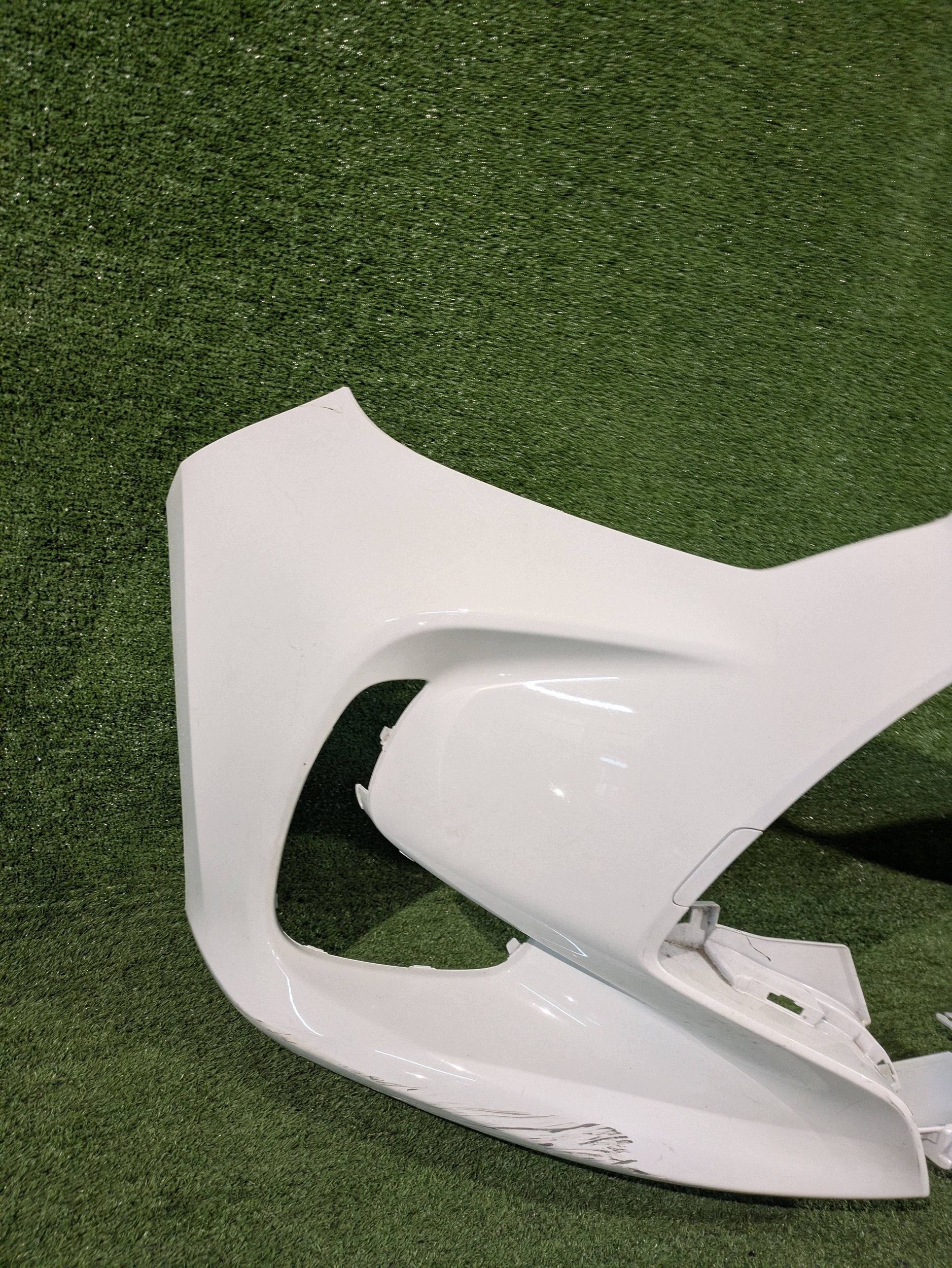 front bumper front TOYOTA YARIS IV 20- without PDC NR.Z9667
