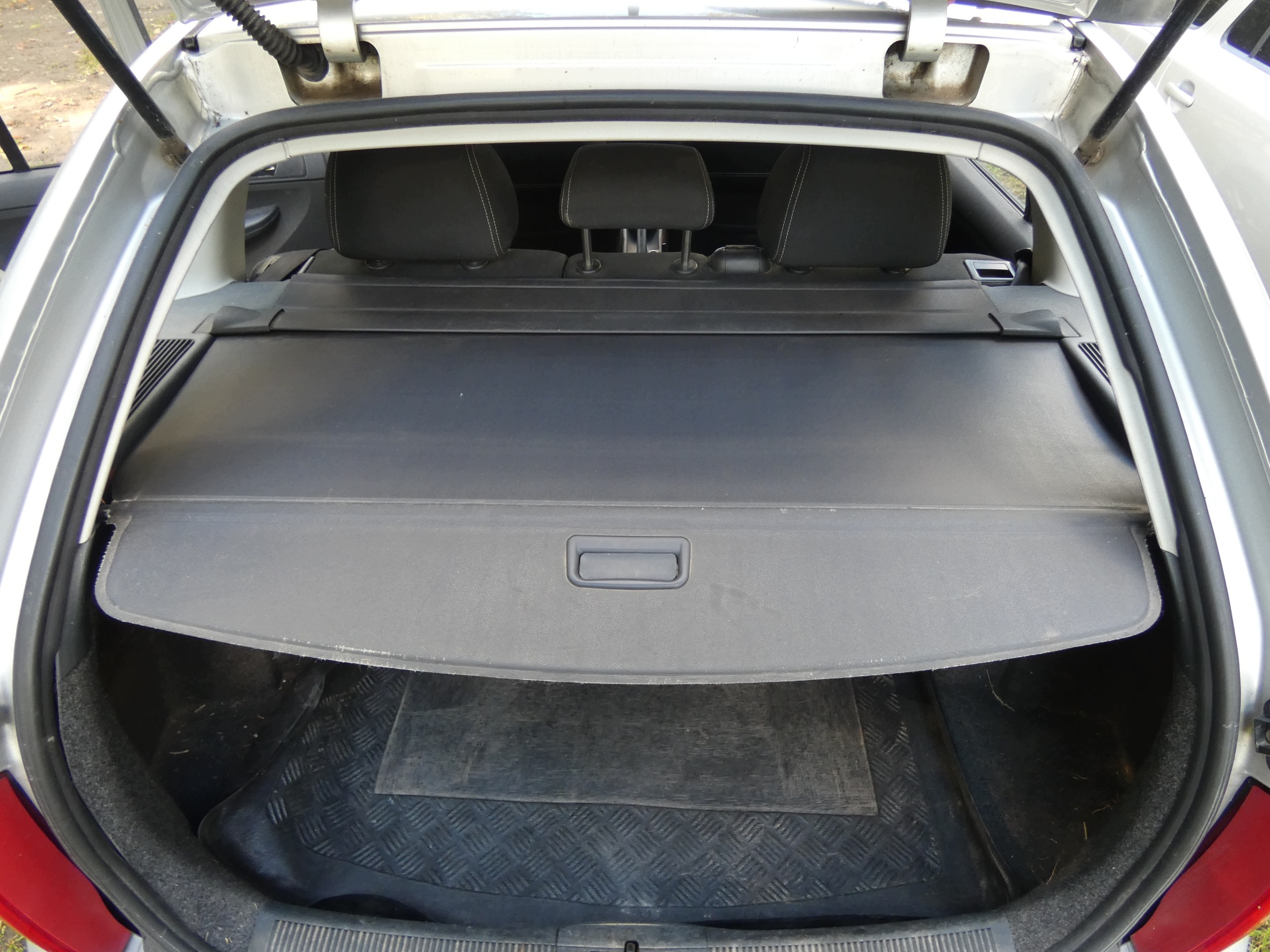 blinds boot SKODA FABIA and 99-08 KOMBI 6Y9867871C