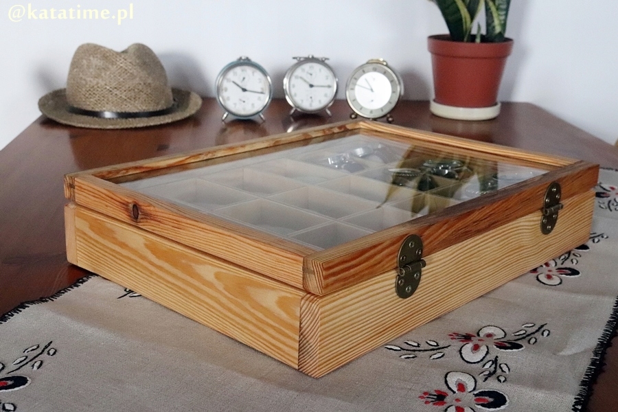 SKRZYNECZKA KASETKA PUDEŁKO BOX NA 18 ZEGARKÓW DREWNIANA ROBIONA RĘCZNIE Model 3x8