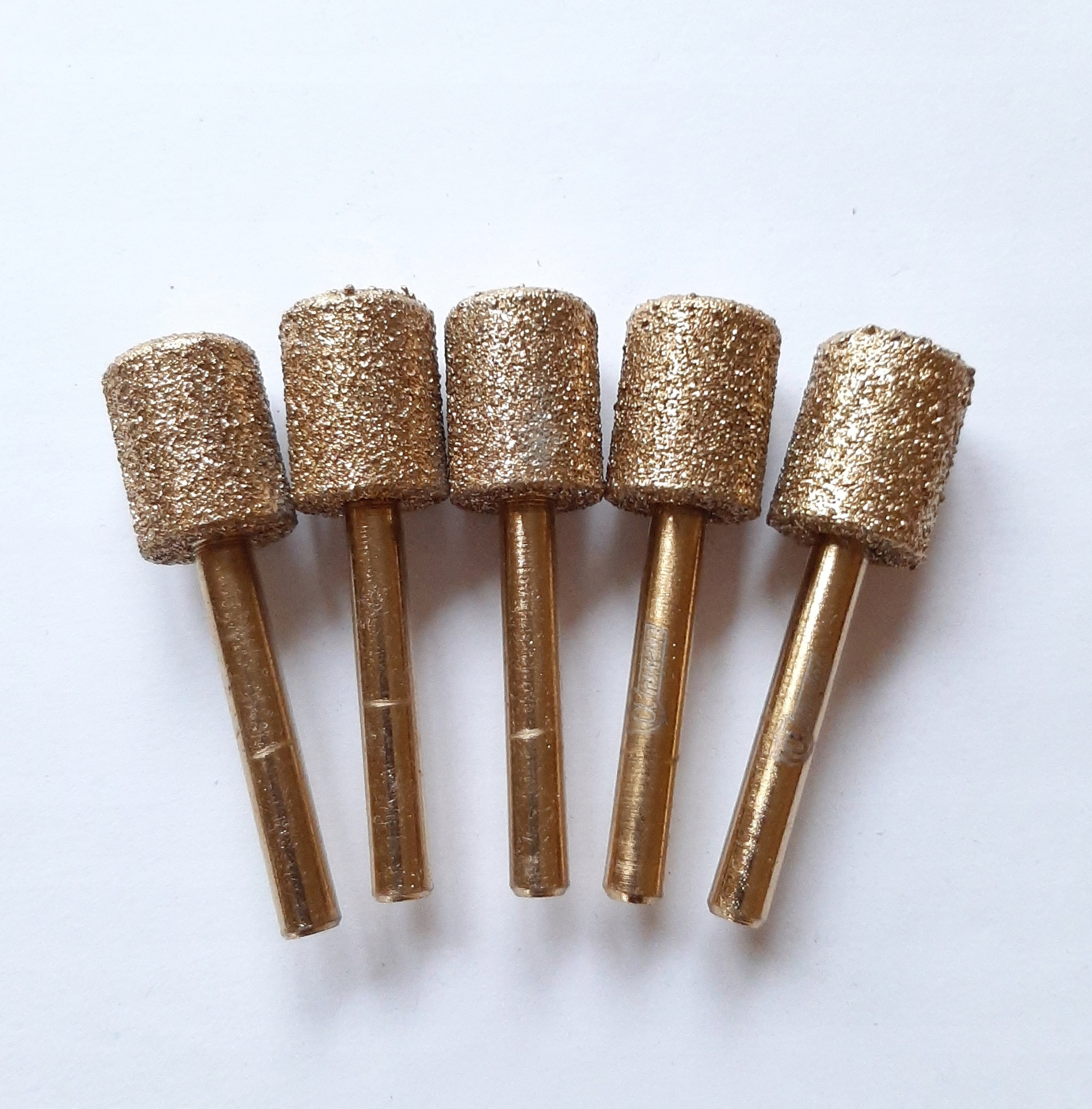 FREZ DIAMENTOWY PILNIK DIAMENTOWY FI 16mm