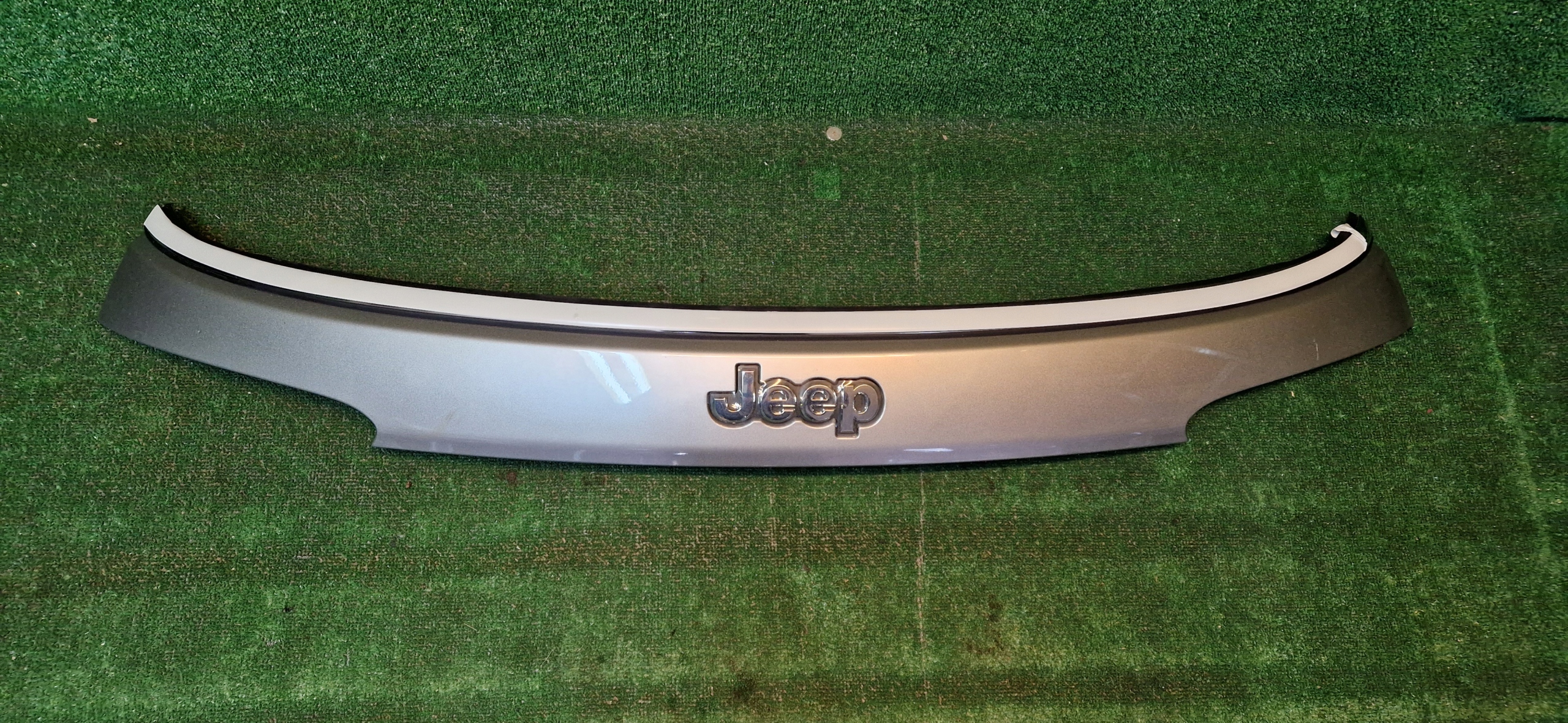 BLENDA LISTWA TYŁ TYLNA JEEP COMPASS 6NB02JSCAA NOWA