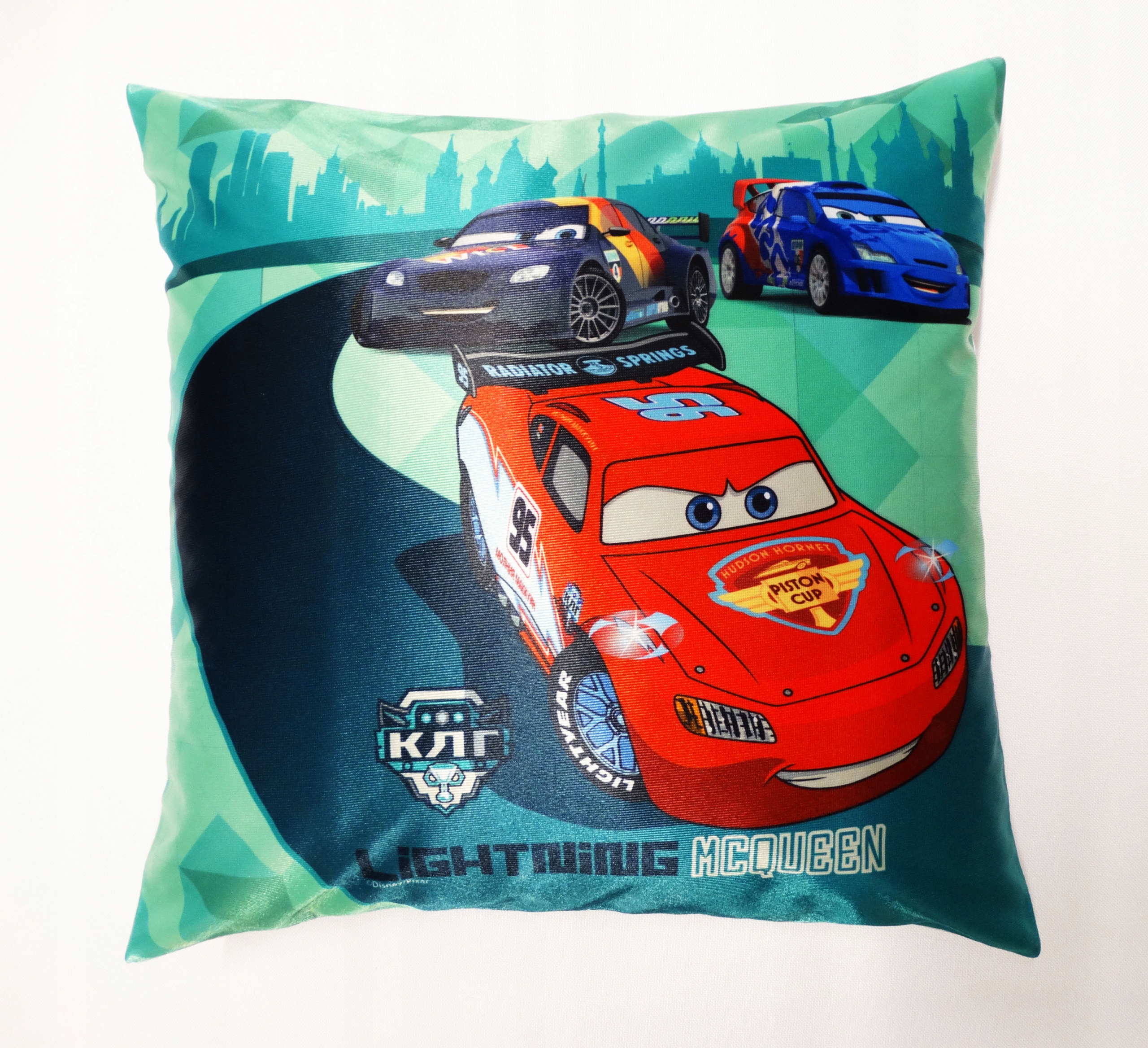 MG POSZEWKA na poduszkę AUTA CARS 7 mięta 40x40