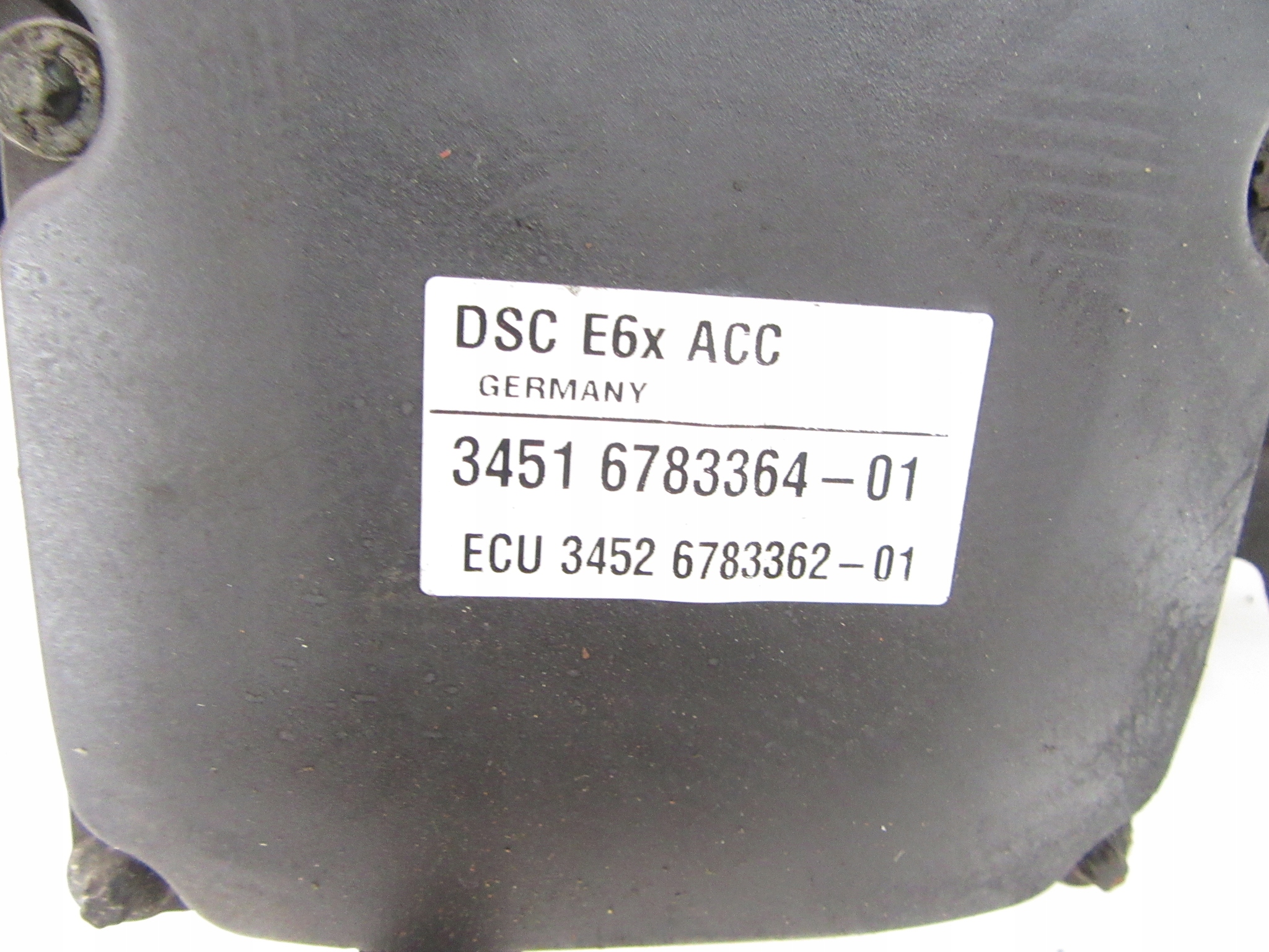 pump agregat control unit ABS DSC ACC bracket BMW 5 e60 e61 6783364 535d