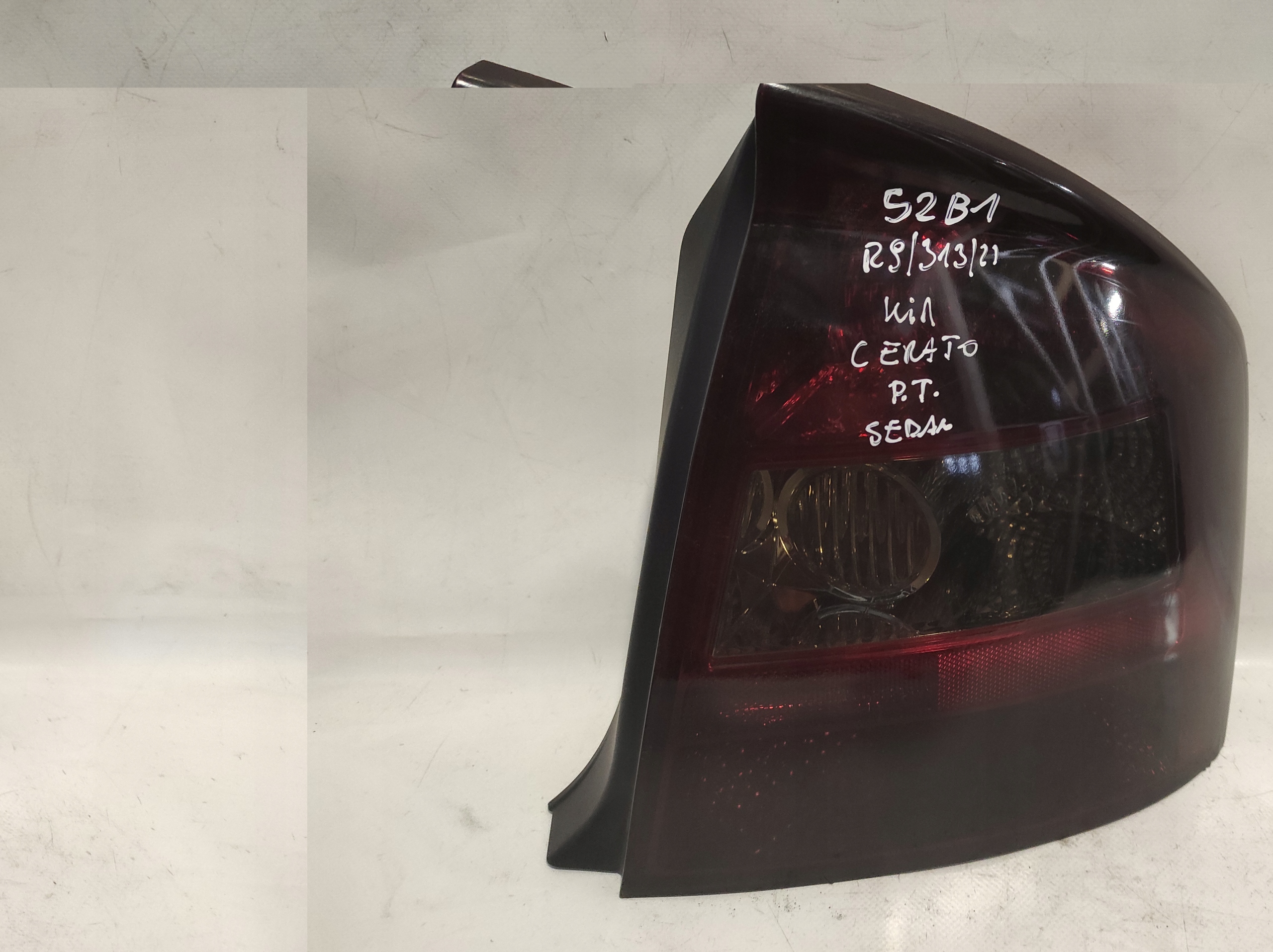 Kia Cerato and sedan light right rear part rear