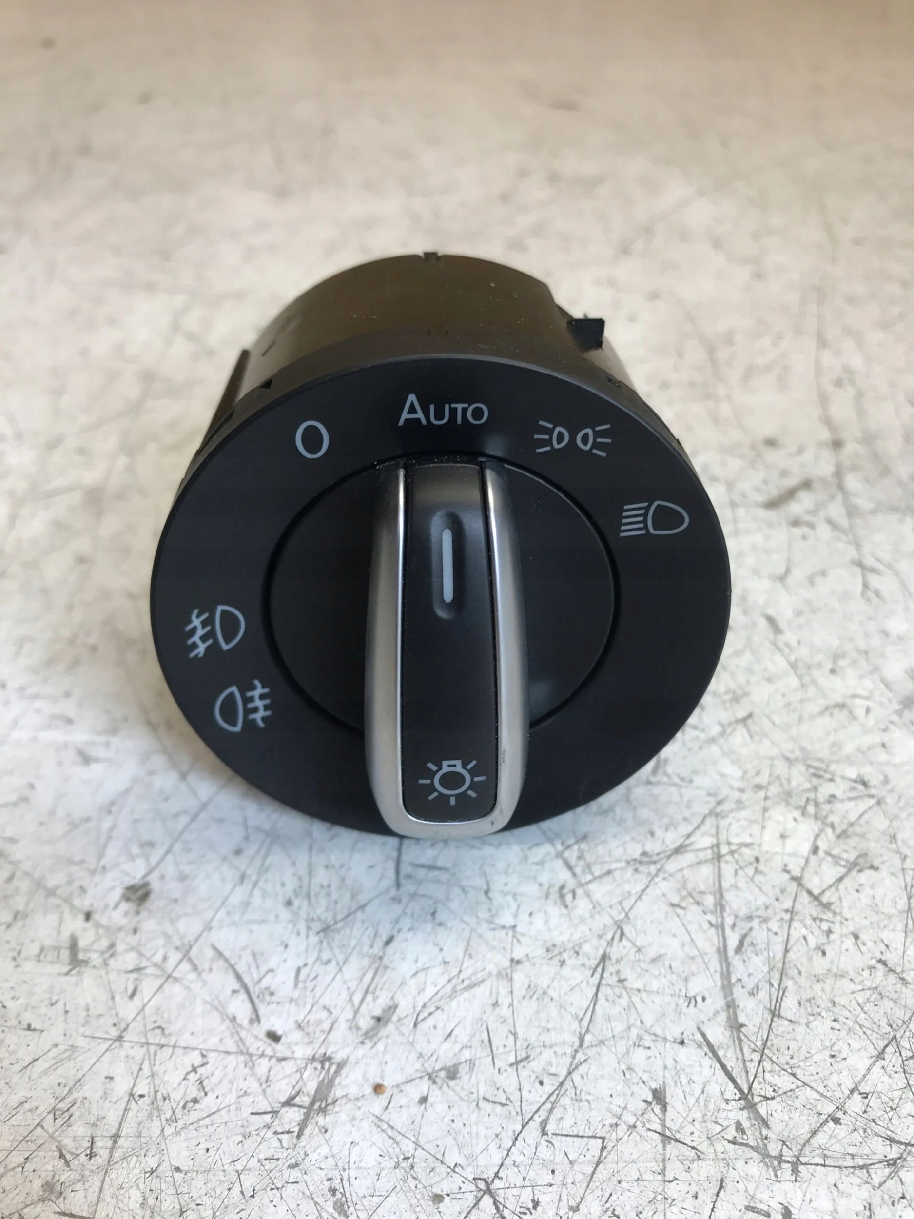 interruttore luci VW SKODA AUDI 3C8941431A