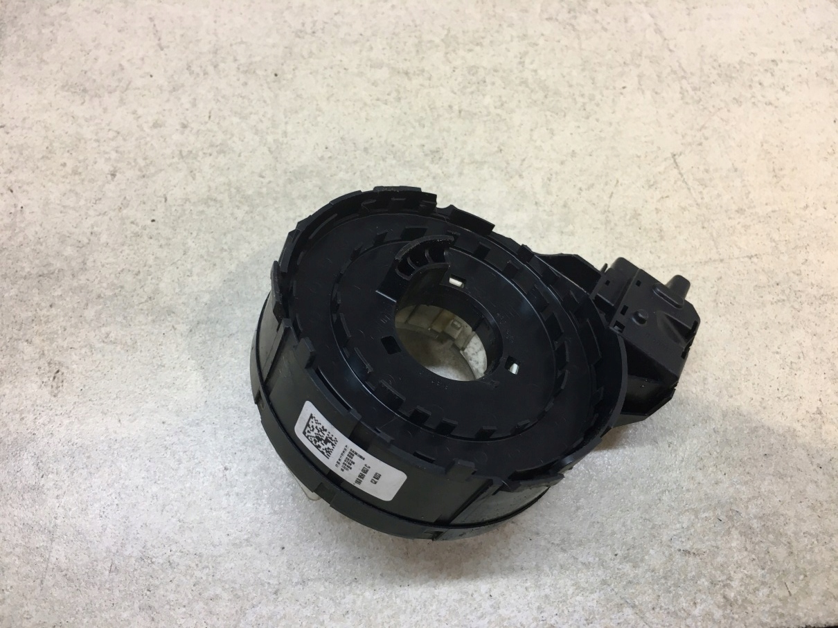 ring ZWIJAK airbag VW GOLF V 1.6 1K0959653C