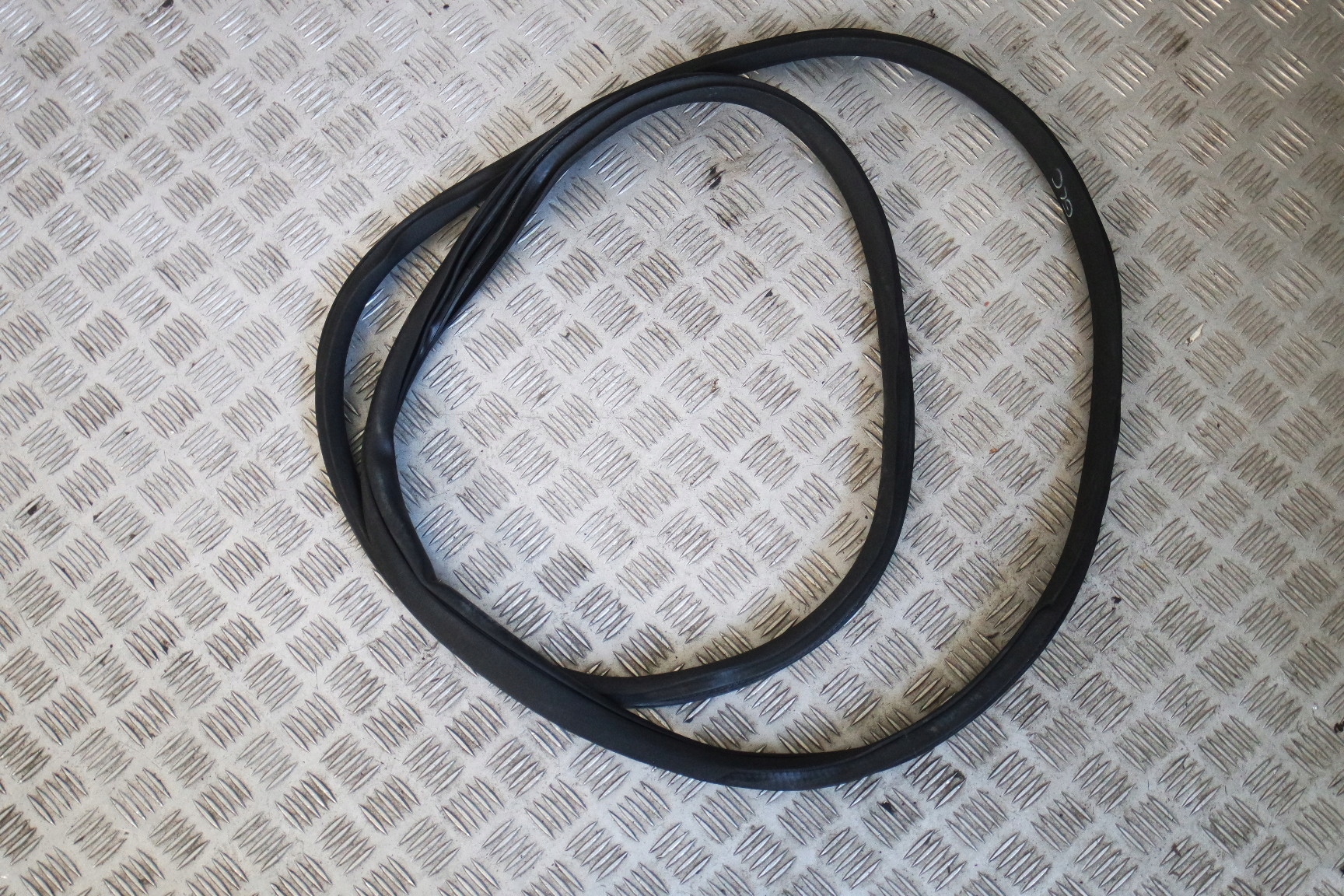 USZCZELKA KLAPY TYL MERCEDES W253 GLC A2537401500