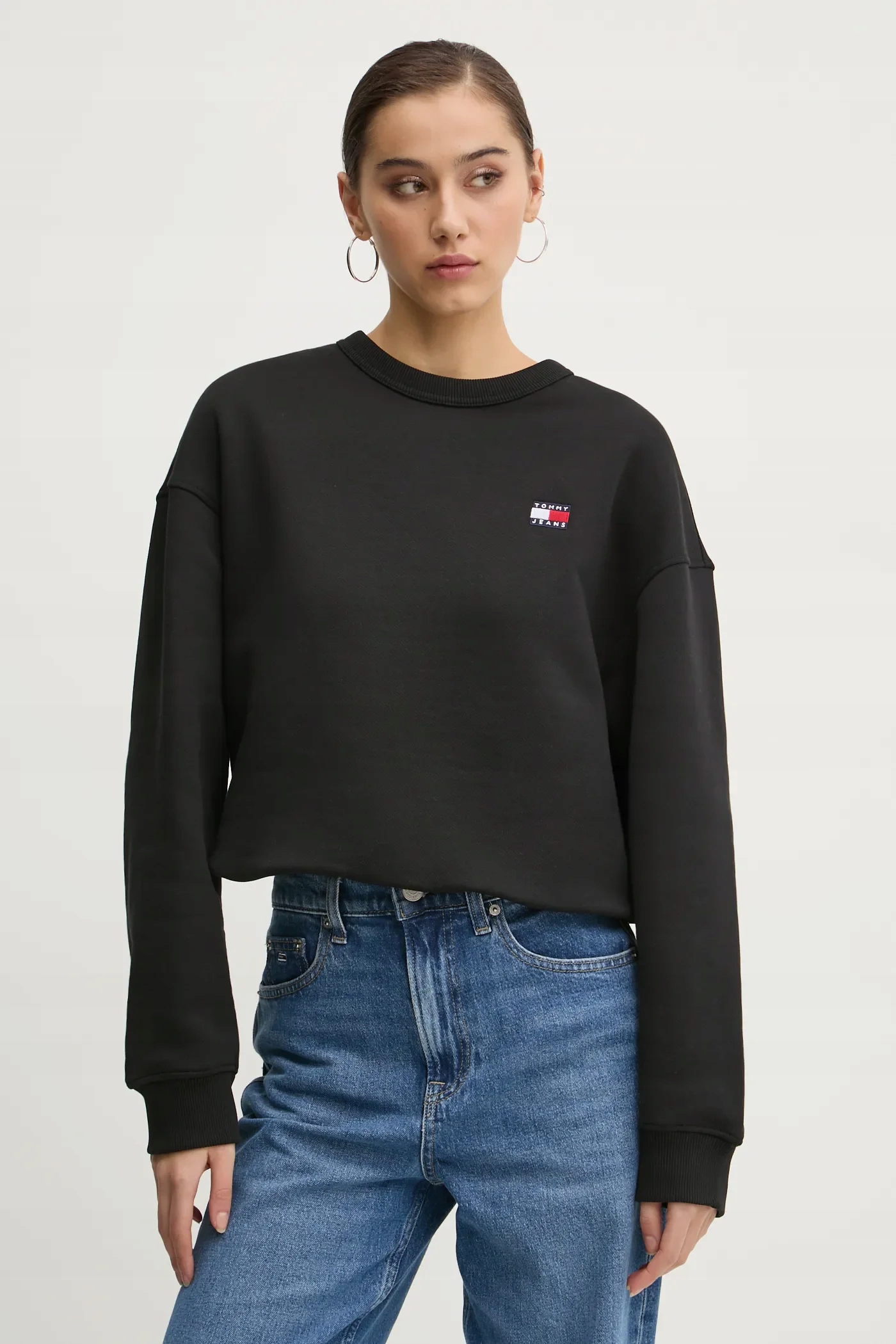 Tommy Jeans dámská bavlněná mikina černá hladká DW0DW19408 L