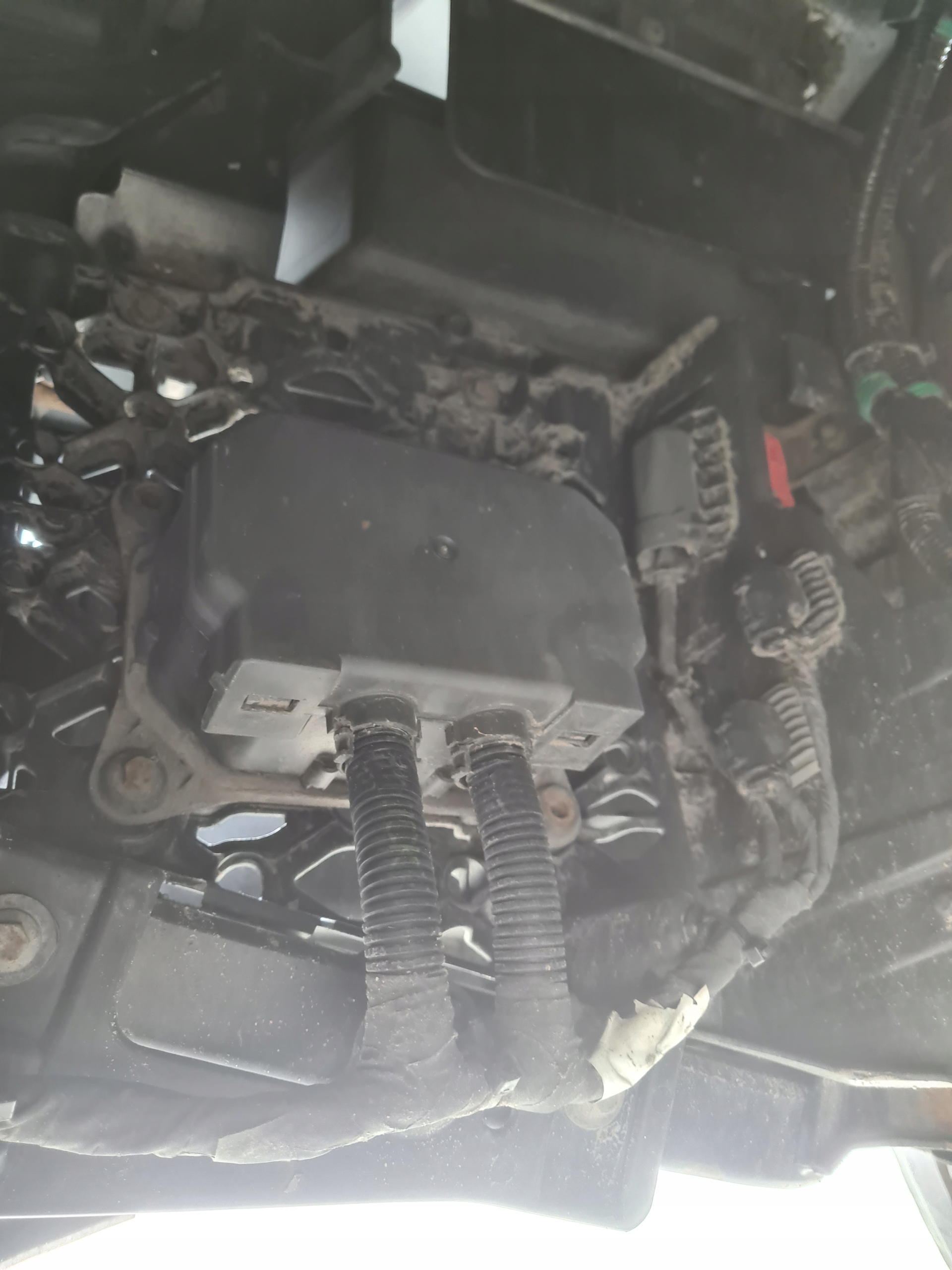 STEROWNIK MODUŁ ŚWIATEŁ FCIOM RENAULT GAMA RANGE T K C