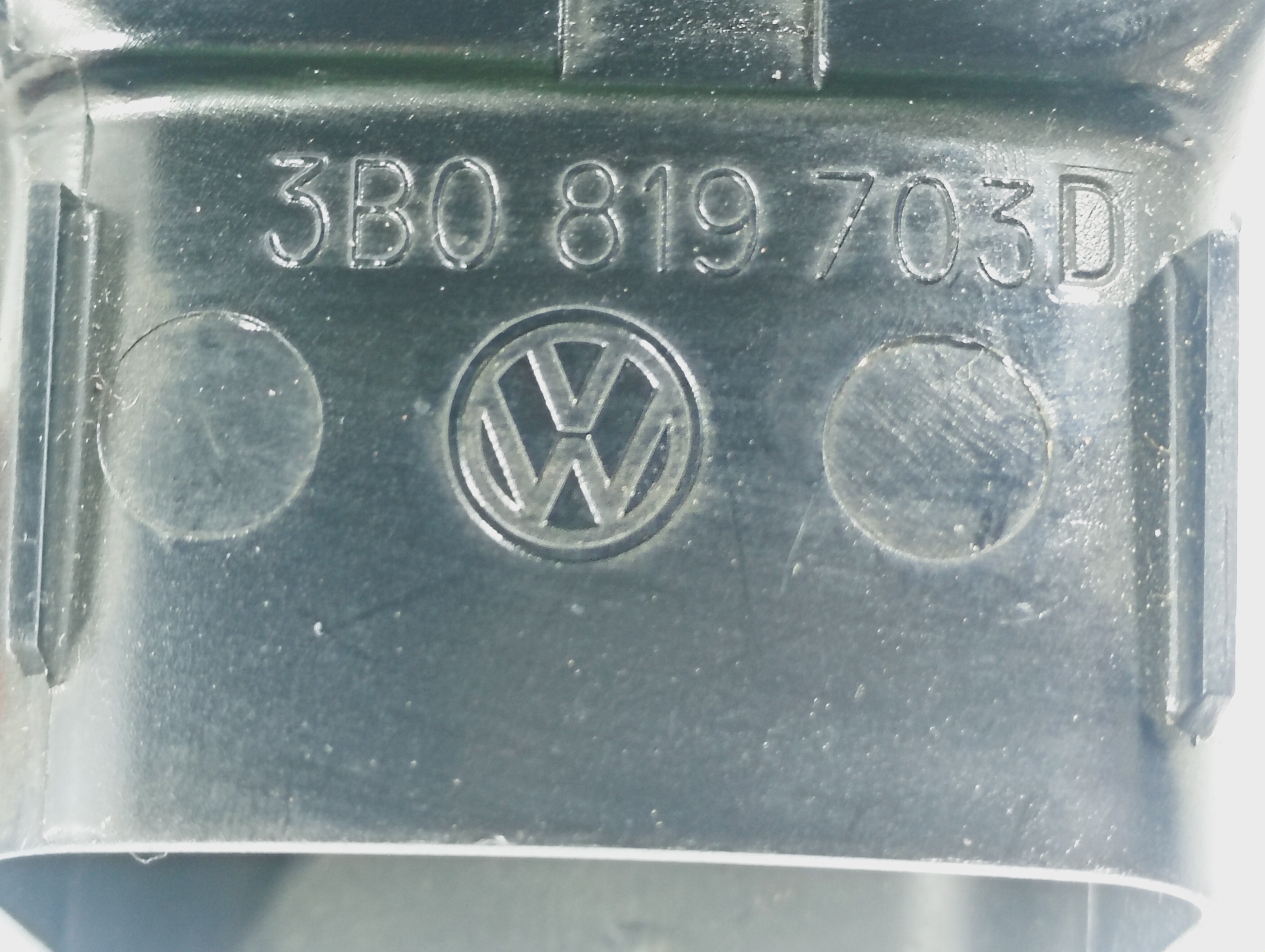 grid air conditioning devices air left driver´s 3B0819703D VW PASSAT B5 lift 00-05