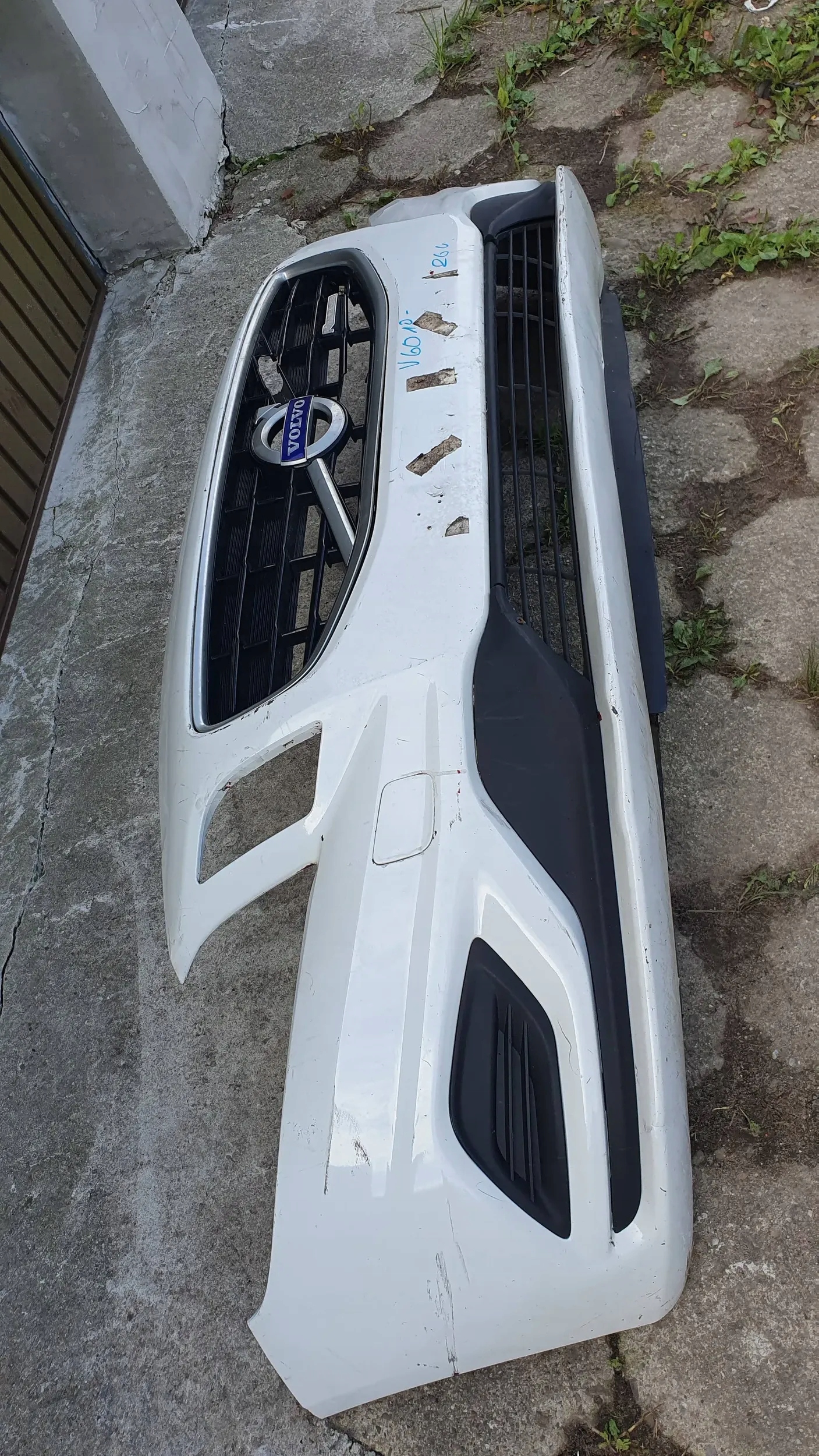 Volvo V60 S60 10- R-design Frontstoßstange vorne $