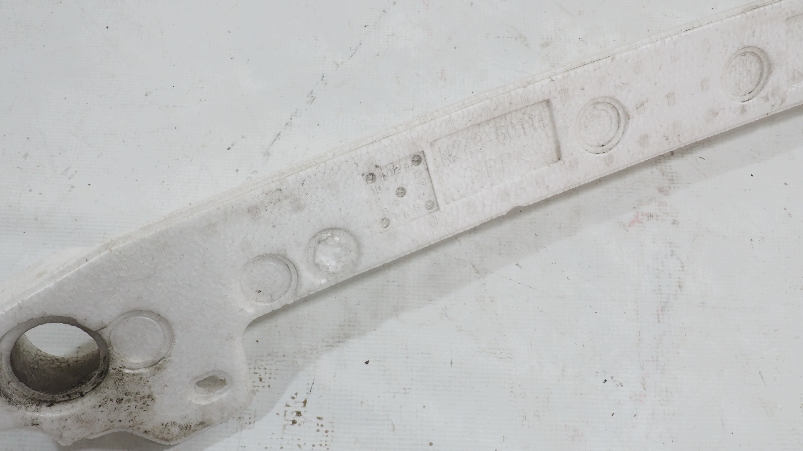 Mazda MX5 absorber nárazníku předek N249-50111